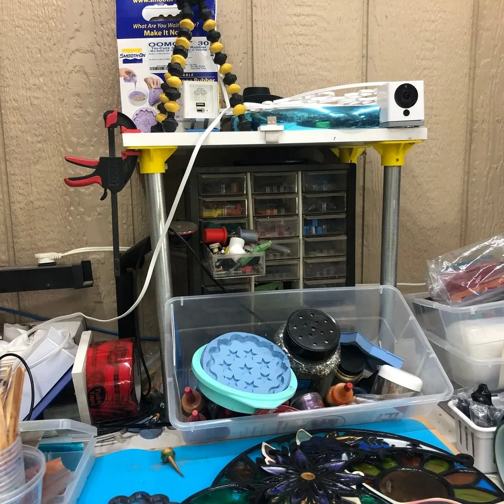 Giá đỡ bàn nhẹ với ống dẫn 3/4 và chân