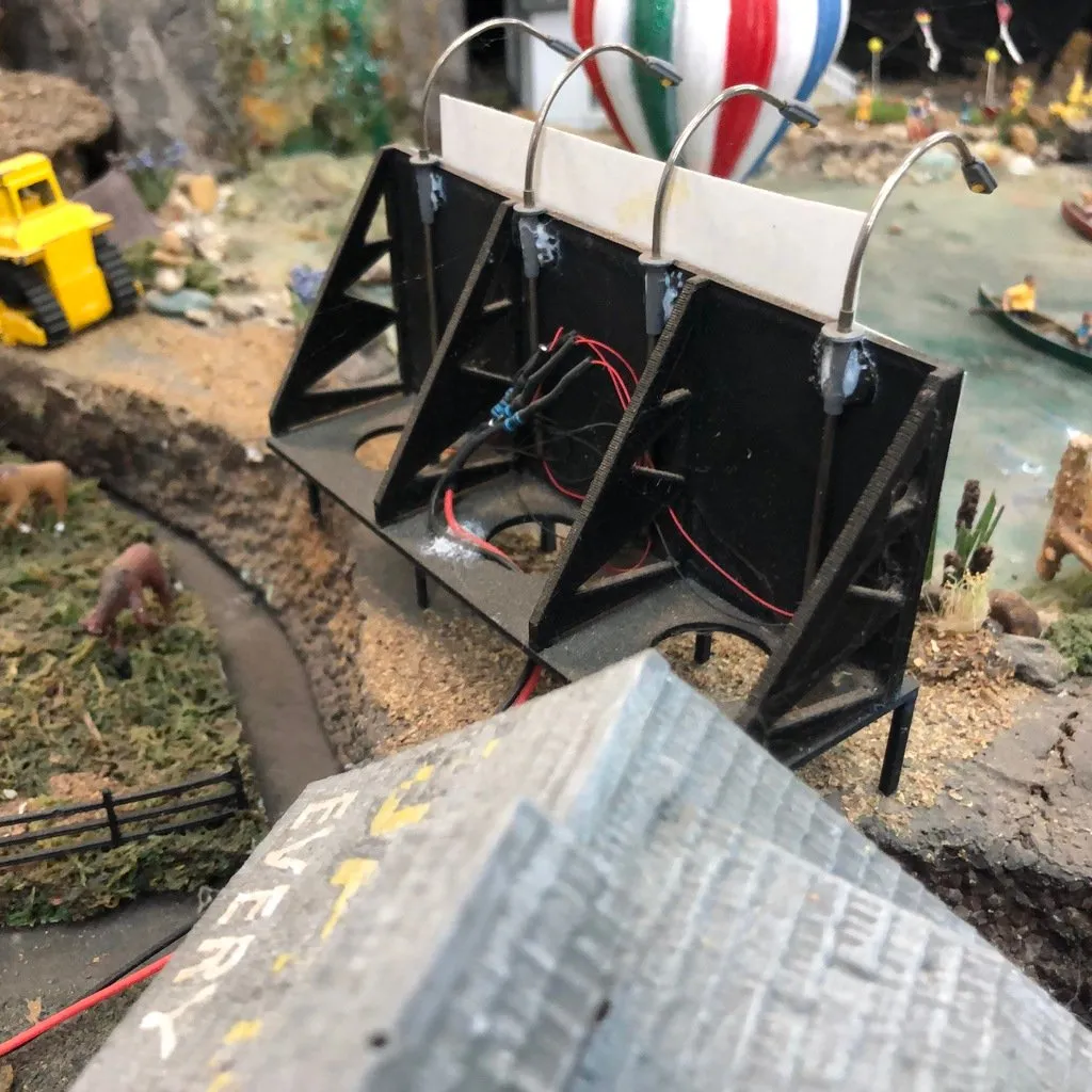 Biển quảng cáo ven đường quy mô HO