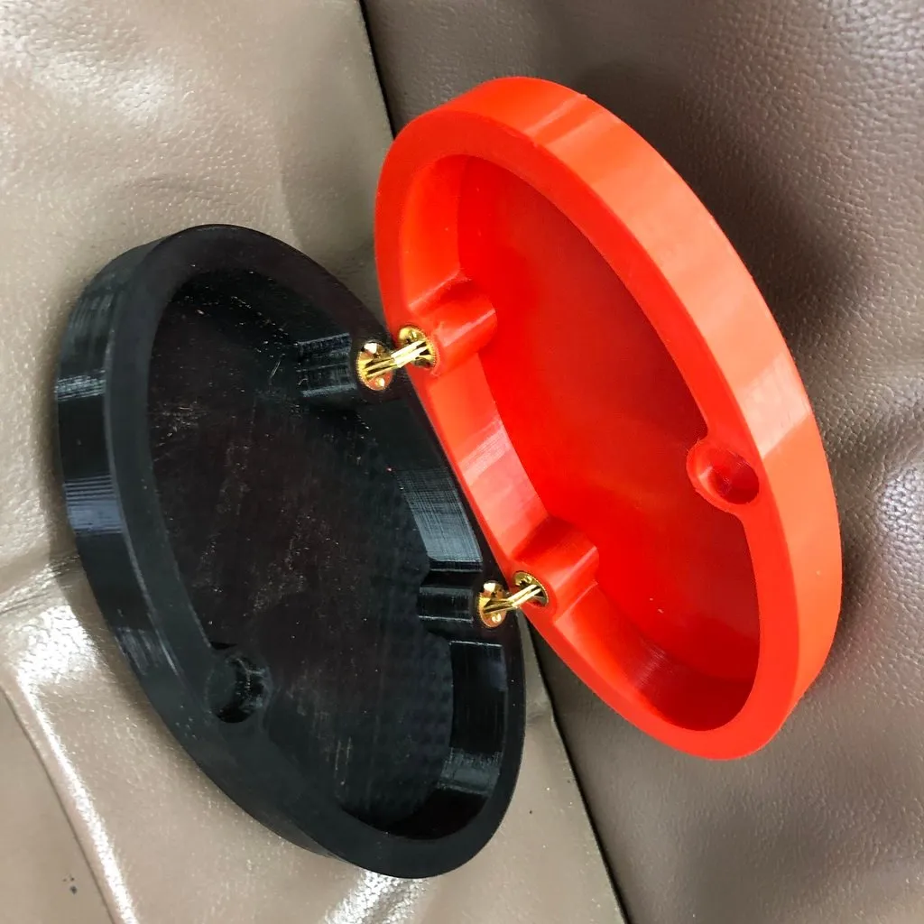 Hộp hình oval có bản lề 7 x 4 in bằng gỗ