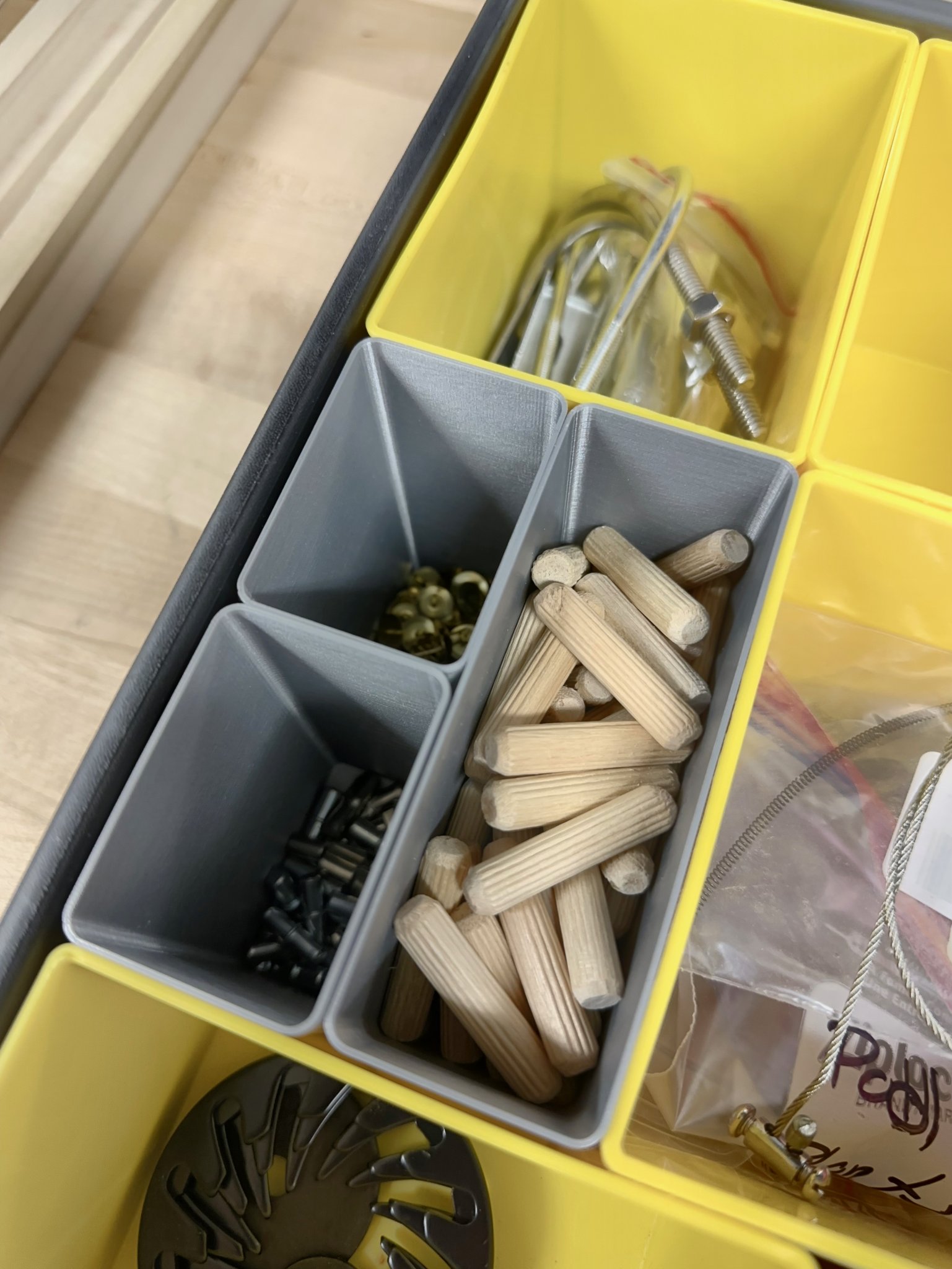 Khay chứa cho hệ thống tổ chức sâu "Pro" của Stanley