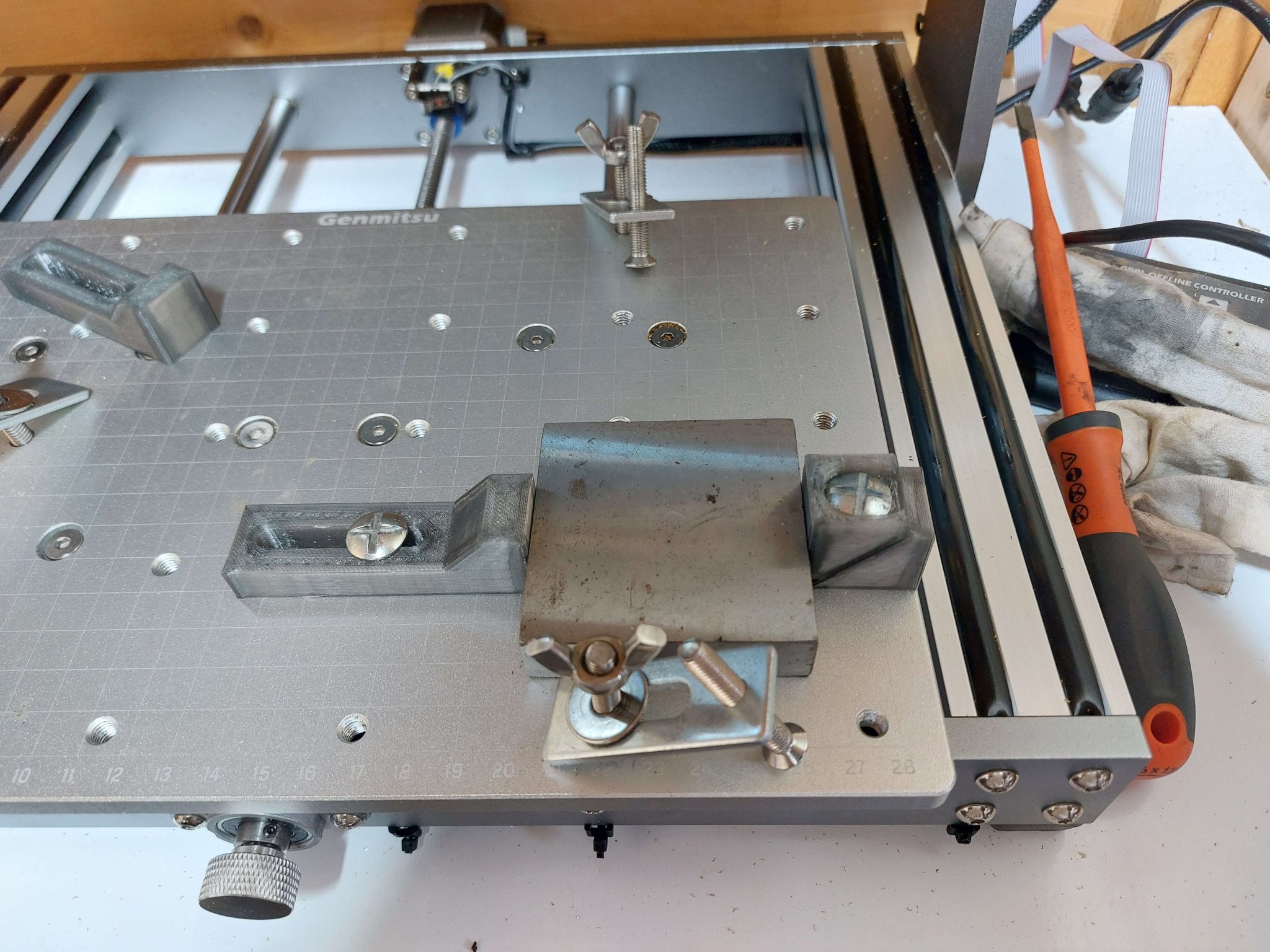 Kẹp ngón chân nén đơn giản cho máy CNC Genmitsu 3020 Pro Max