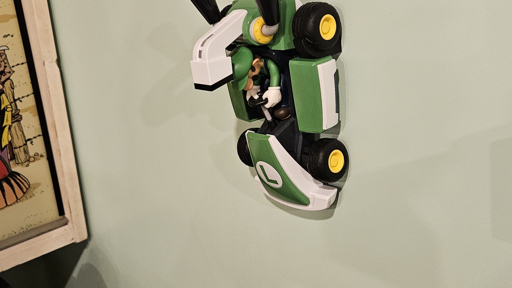 Giá đỡ tường cho xe Kart Mario Kart Live