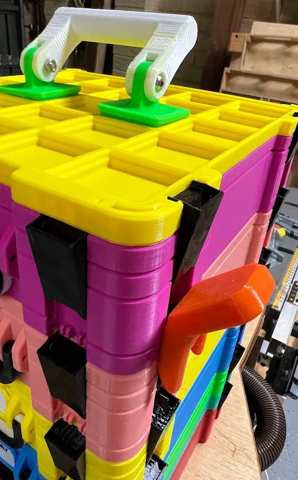 Hộp lưu trữ Gridfinity với lẫy mở dễ dàng hơn