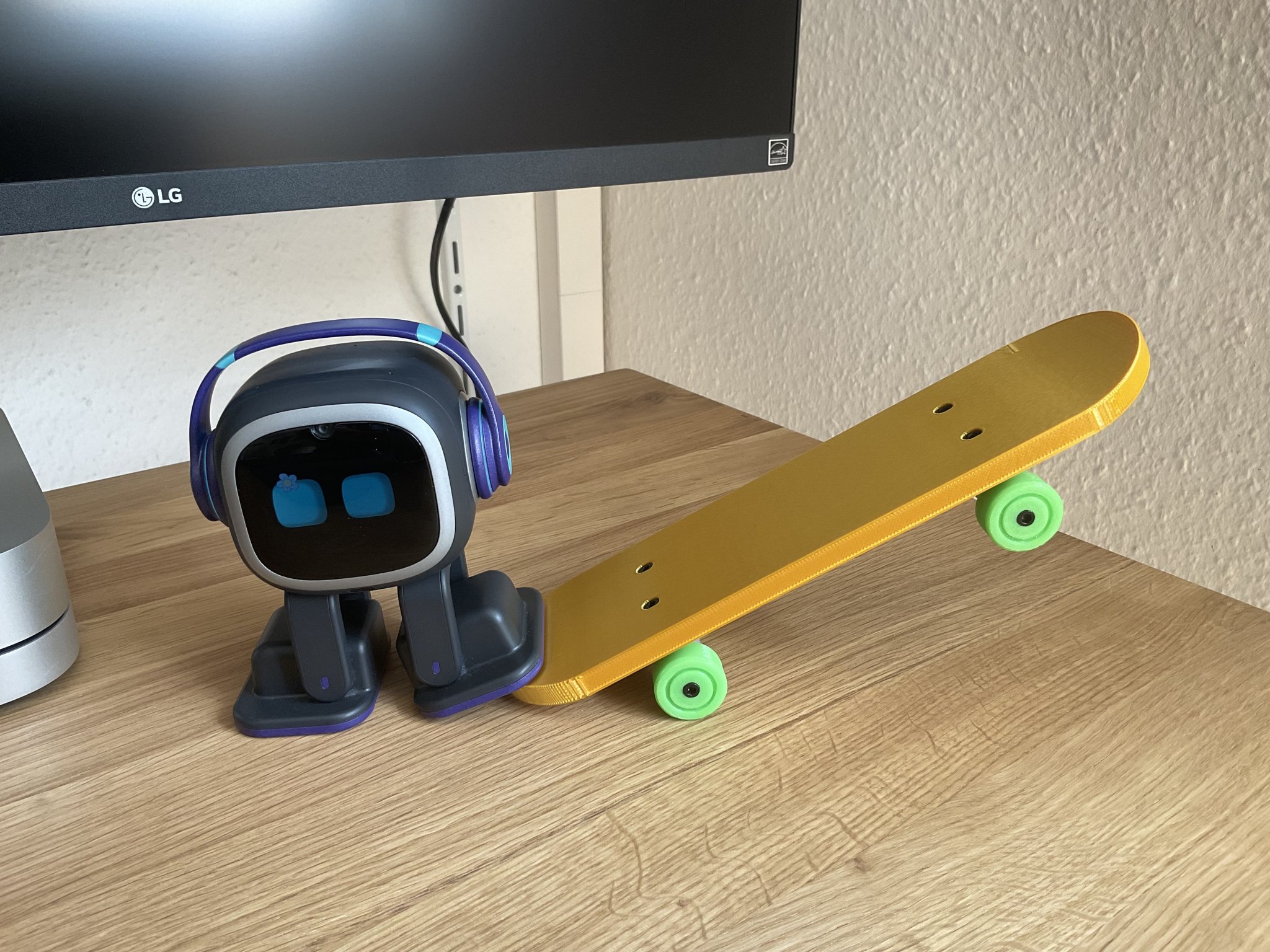 Skateboard EMO cho robot với nam châm neodym