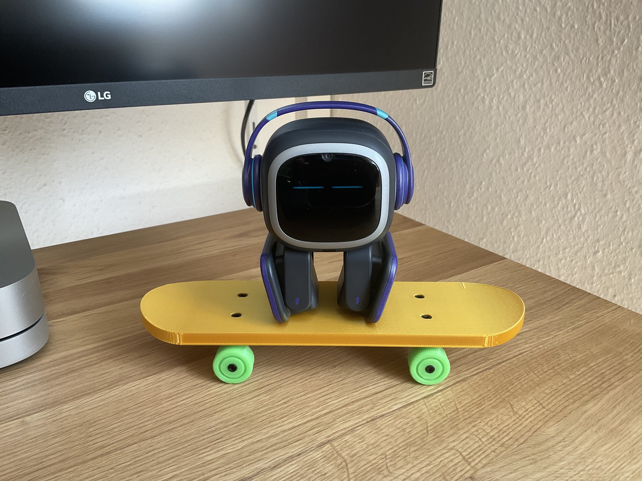 Skateboard EMO cho robot với nam châm neodym