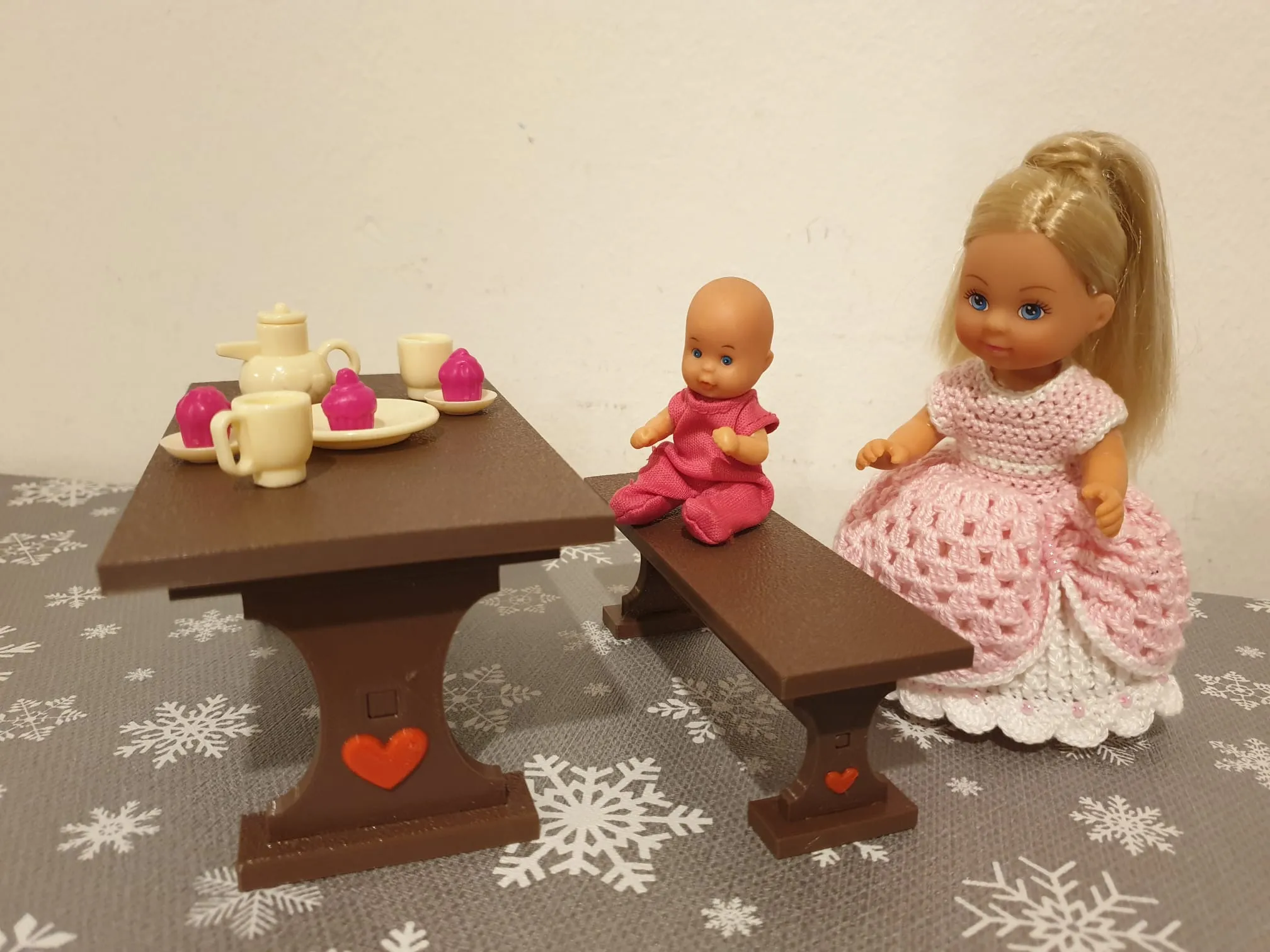 Ghế băng cho búp bê Evi