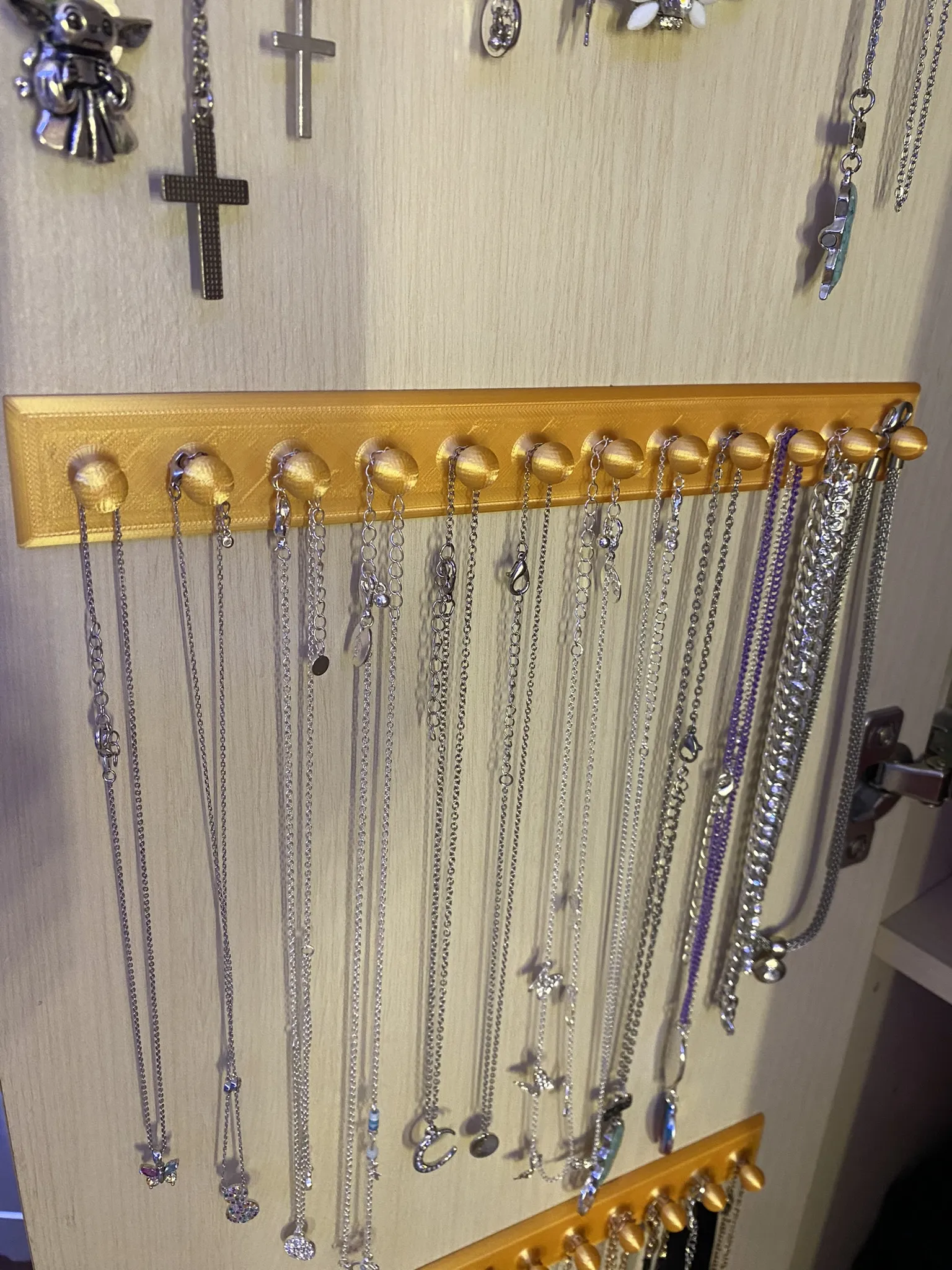 Giá đỡ dây chuyền trang sức 12 ngăn