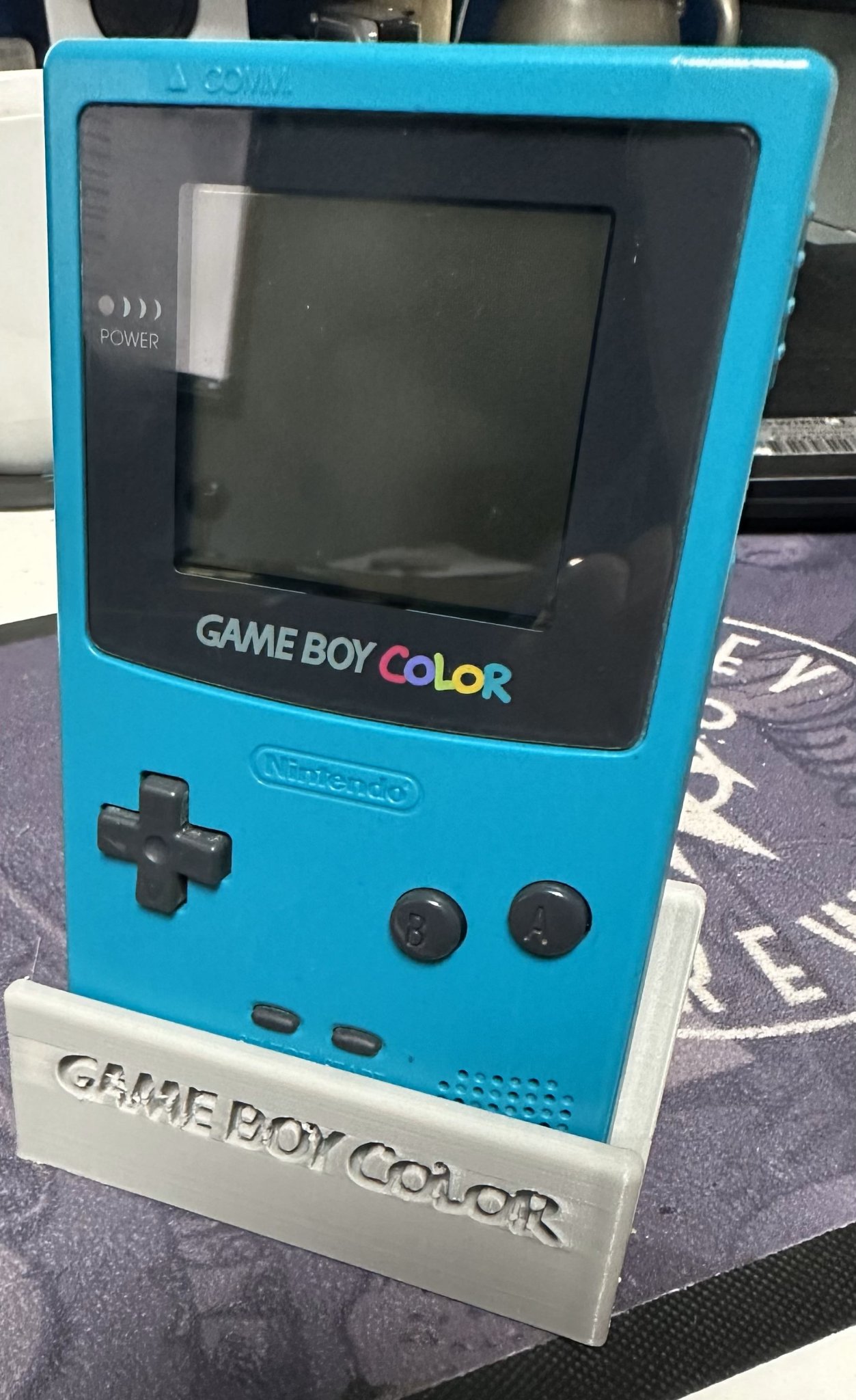 Giá đỡ Gameboy Color độc đáo và tiện lợi