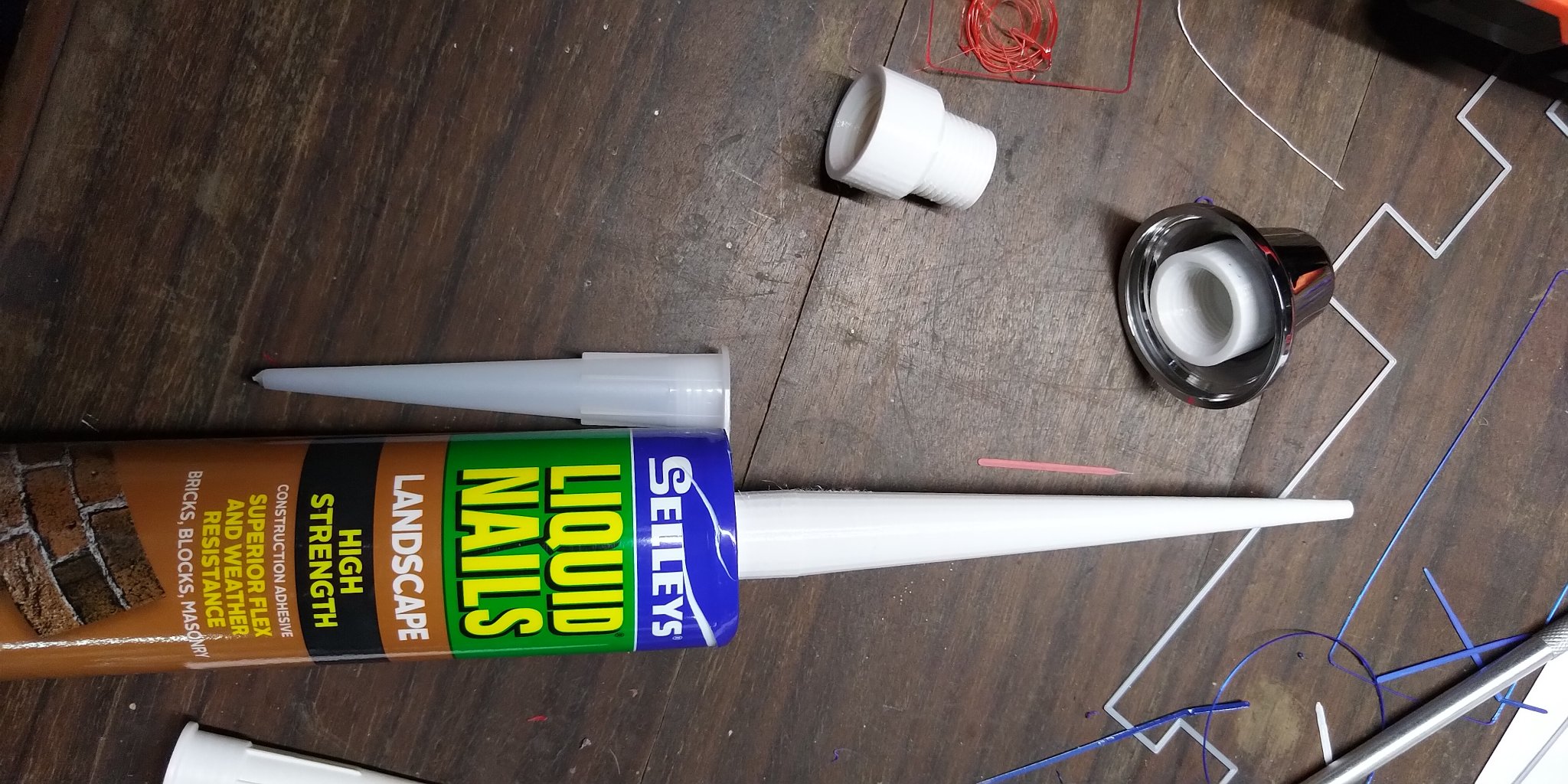 Vòi silicone mở rộng cho những vị trí khó tiếp cận