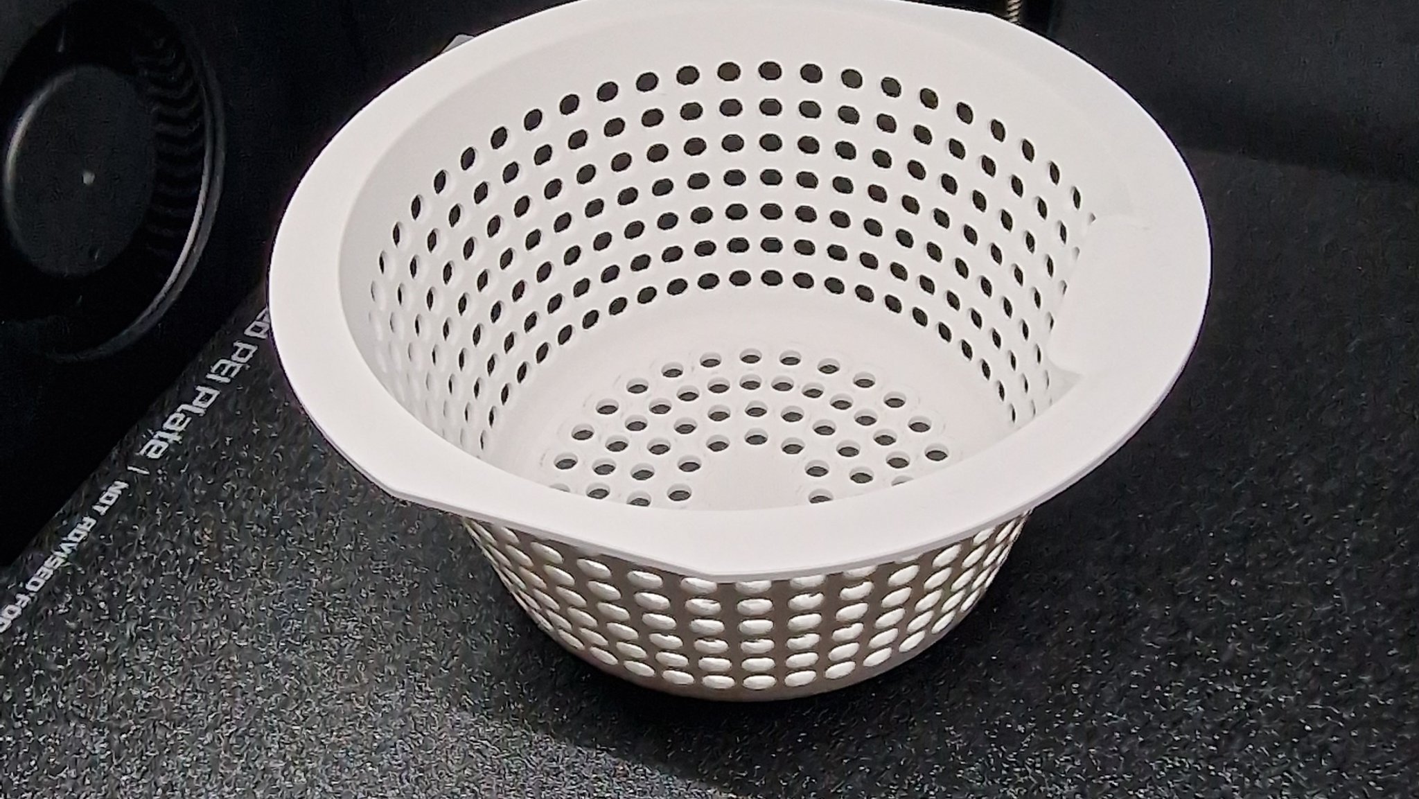 Giỏ skimmer cho bể bơi