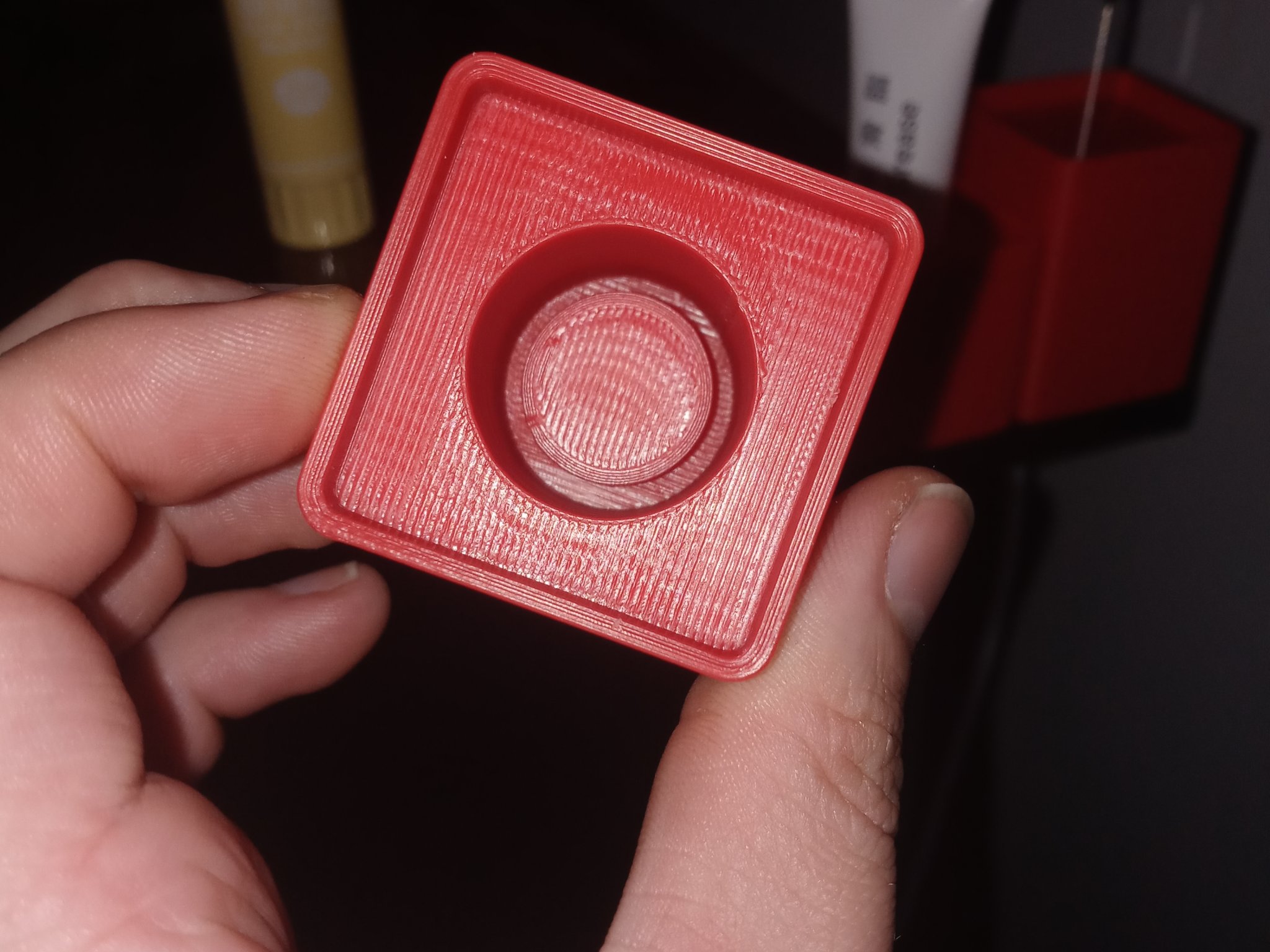 Giá đỡ keo lớn Gridfinity cho máy in K1 Max