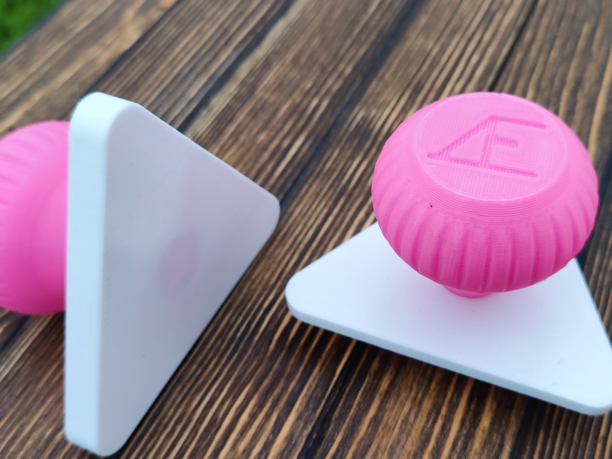 Bộ dụng cụ làm onigiri hình tam giác tiện lợi