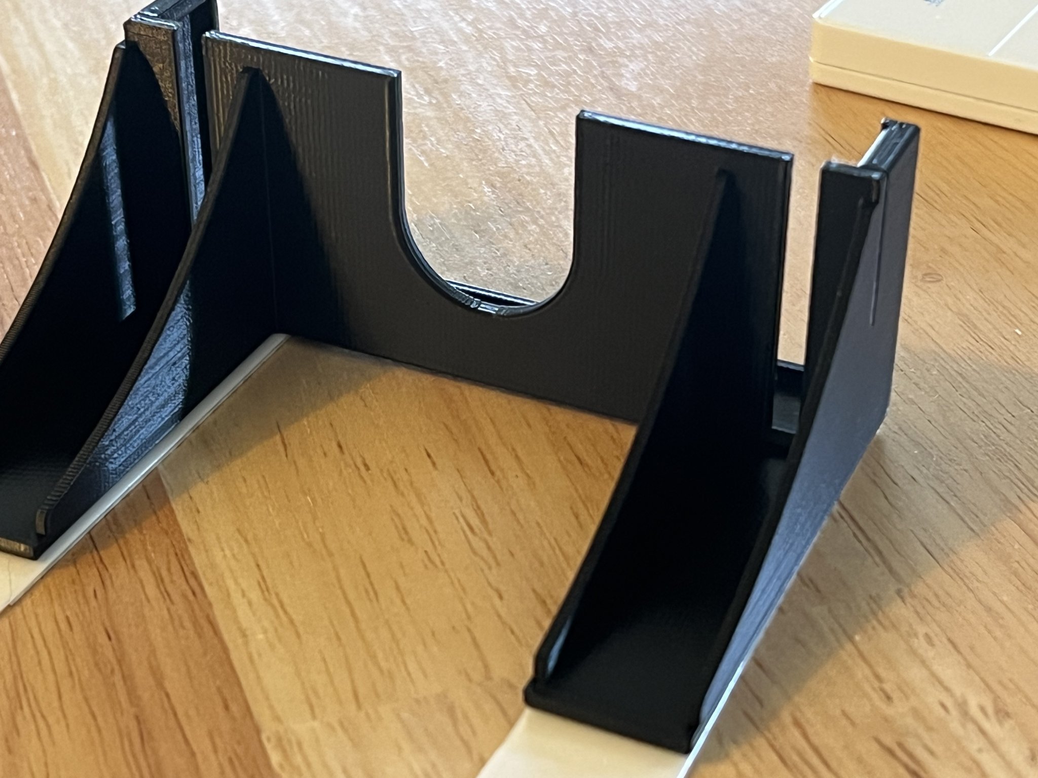 Giá đỡ công tắc dimmer Philips Hue v1 gắn dưới bàn