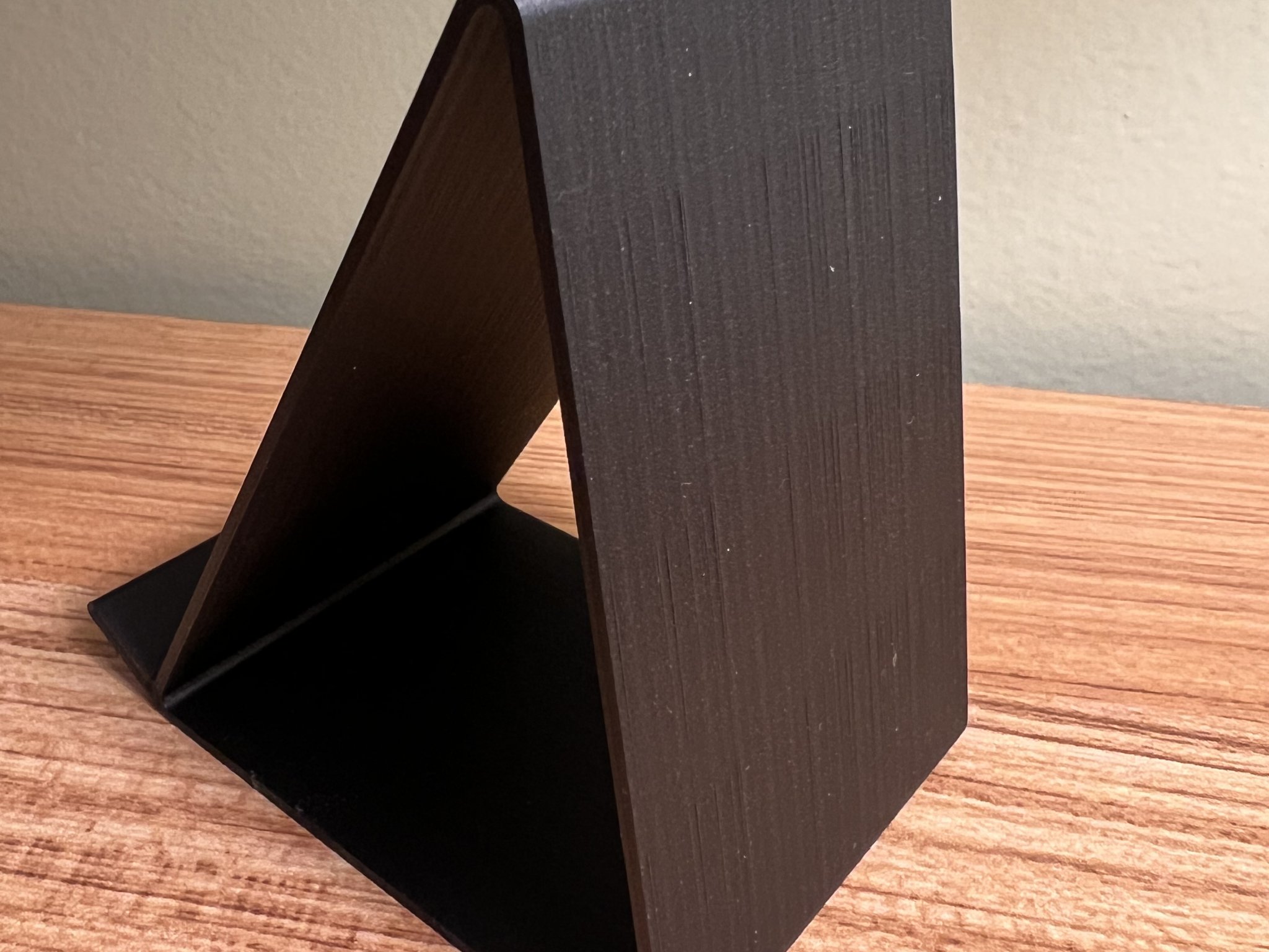 Giá đỡ điện thoại di động tối giản cho in 3D