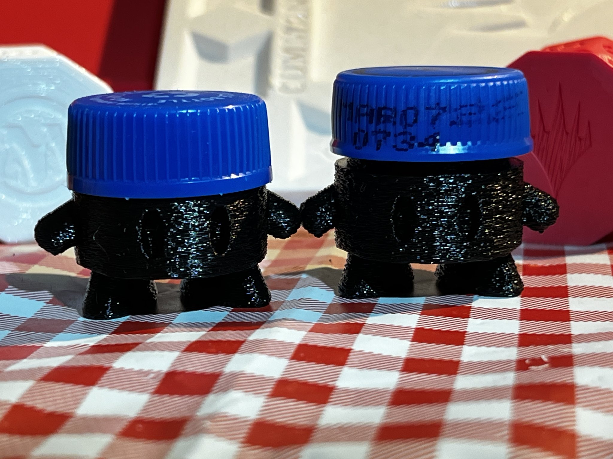 Nhân vật Bottlecap Boy tương thích với Lego