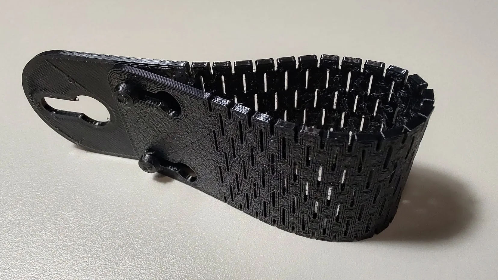 Giá treo dây thừng linh hoạt có thể uốn cong