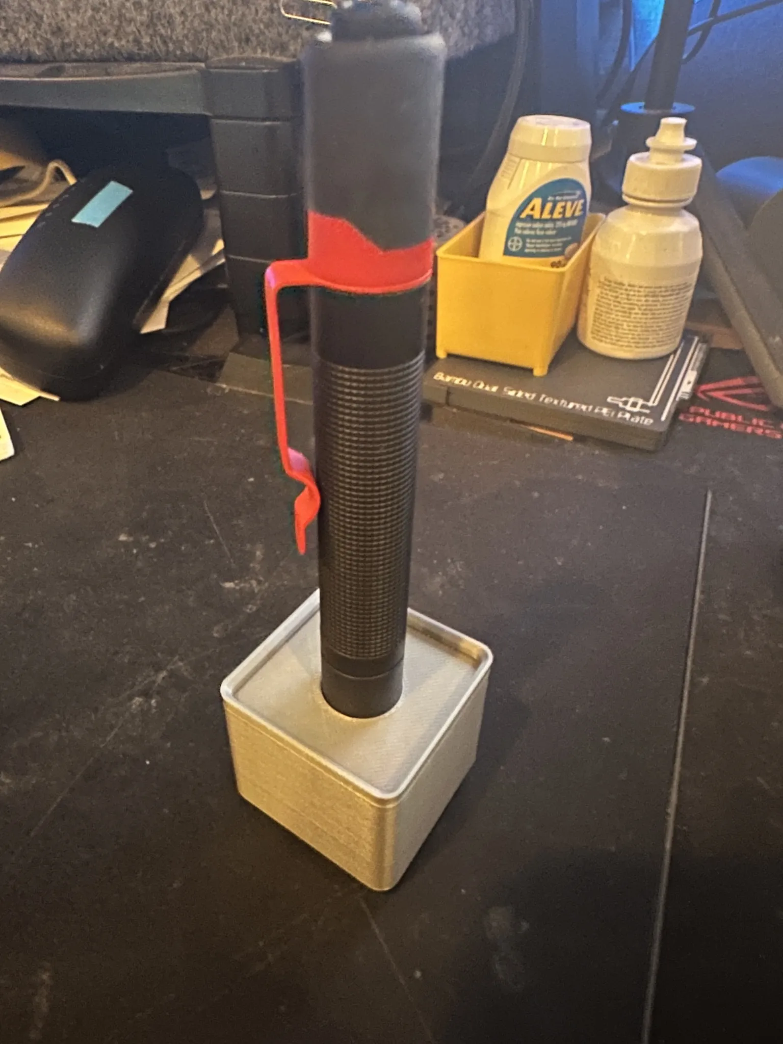 Giá đỡ đèn pin Milwaukee 1x1 cho hệ thống Gridfinity