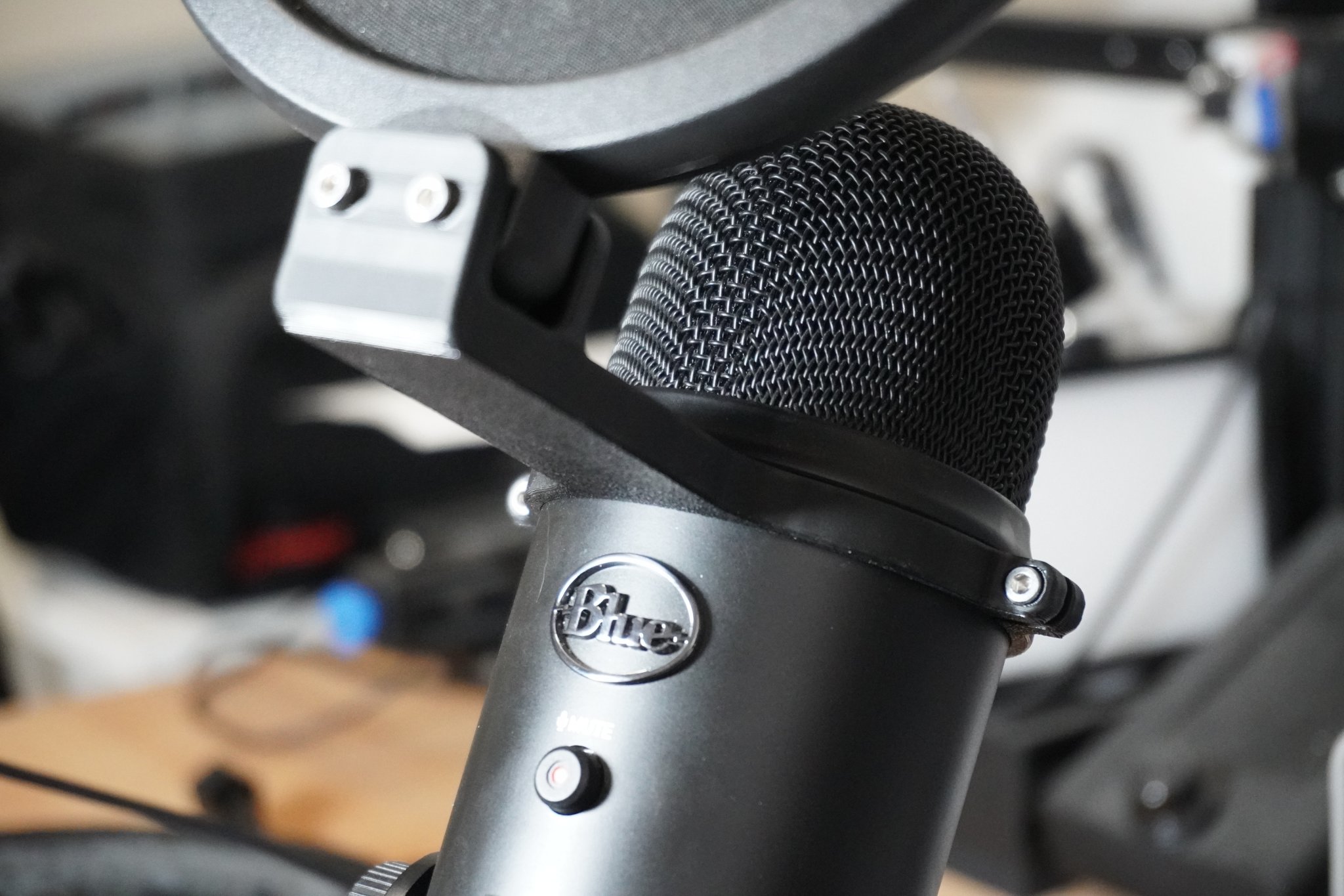 Giá đỡ bộ lọc pop cho micro Blue Yeti