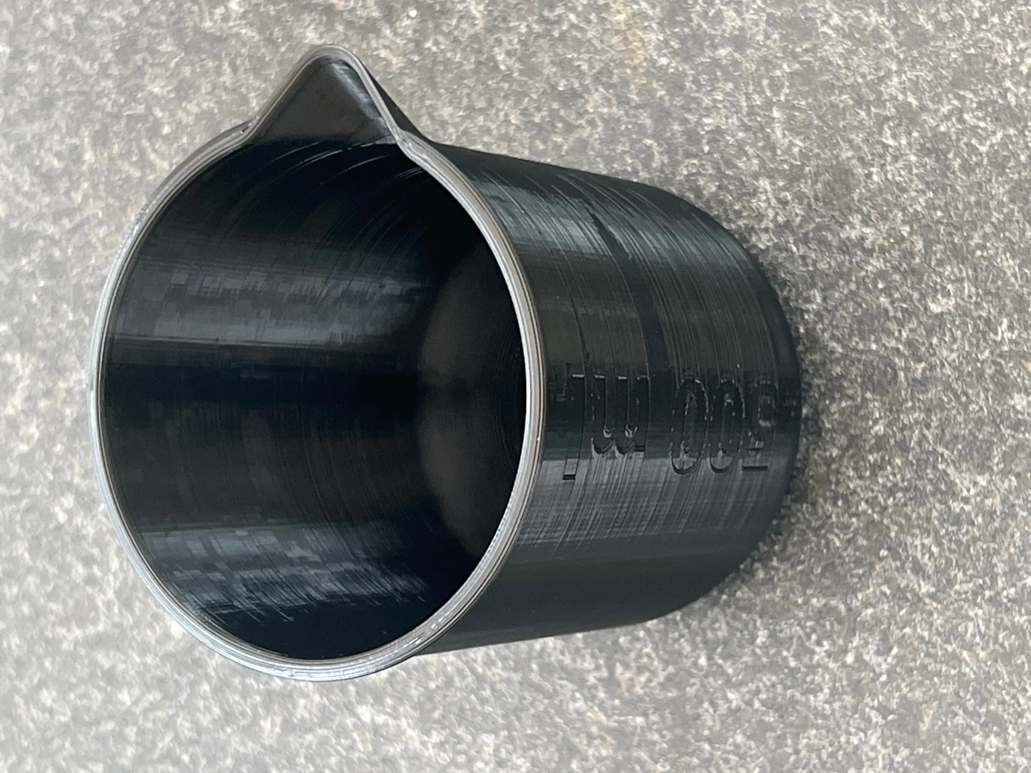 Bình chứa 1 lít cho đo lường độ đặc của chất lỏng