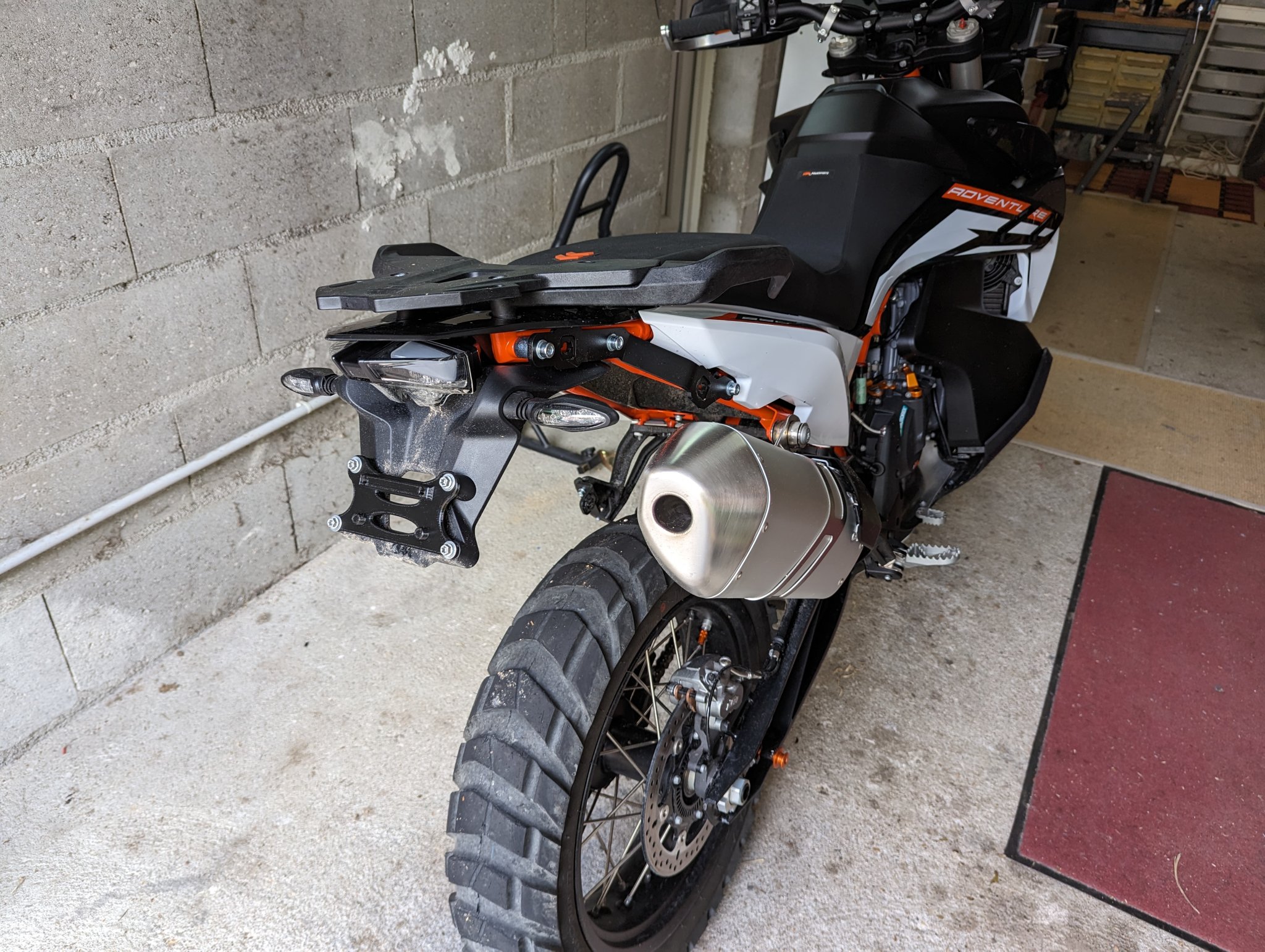 Bộ chuyển đổi gắn biển số cho KTM Adventure 790 890