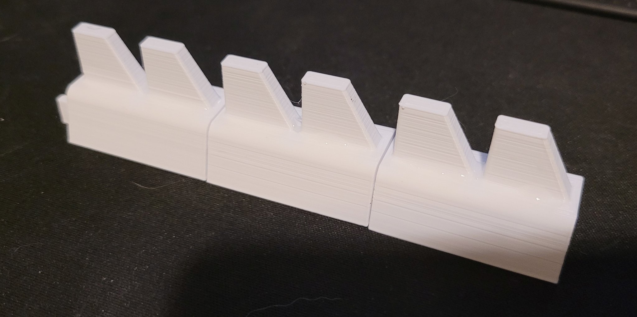 Giá đỡ cờ lê mở rộng với thiết kế răng cưa