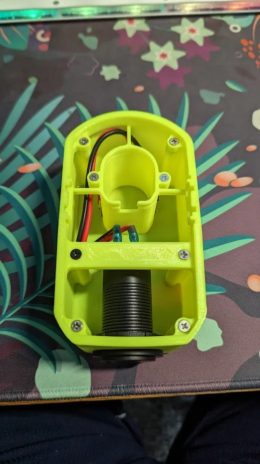 Bộ chuyển đổi pin Ryobi - Ngân hàng năng lượng USB