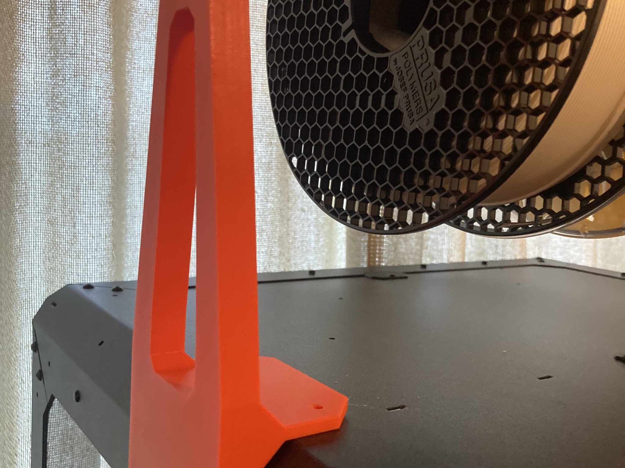 Giá đỡ cuộn filament cho hộp Prusa Enclosure