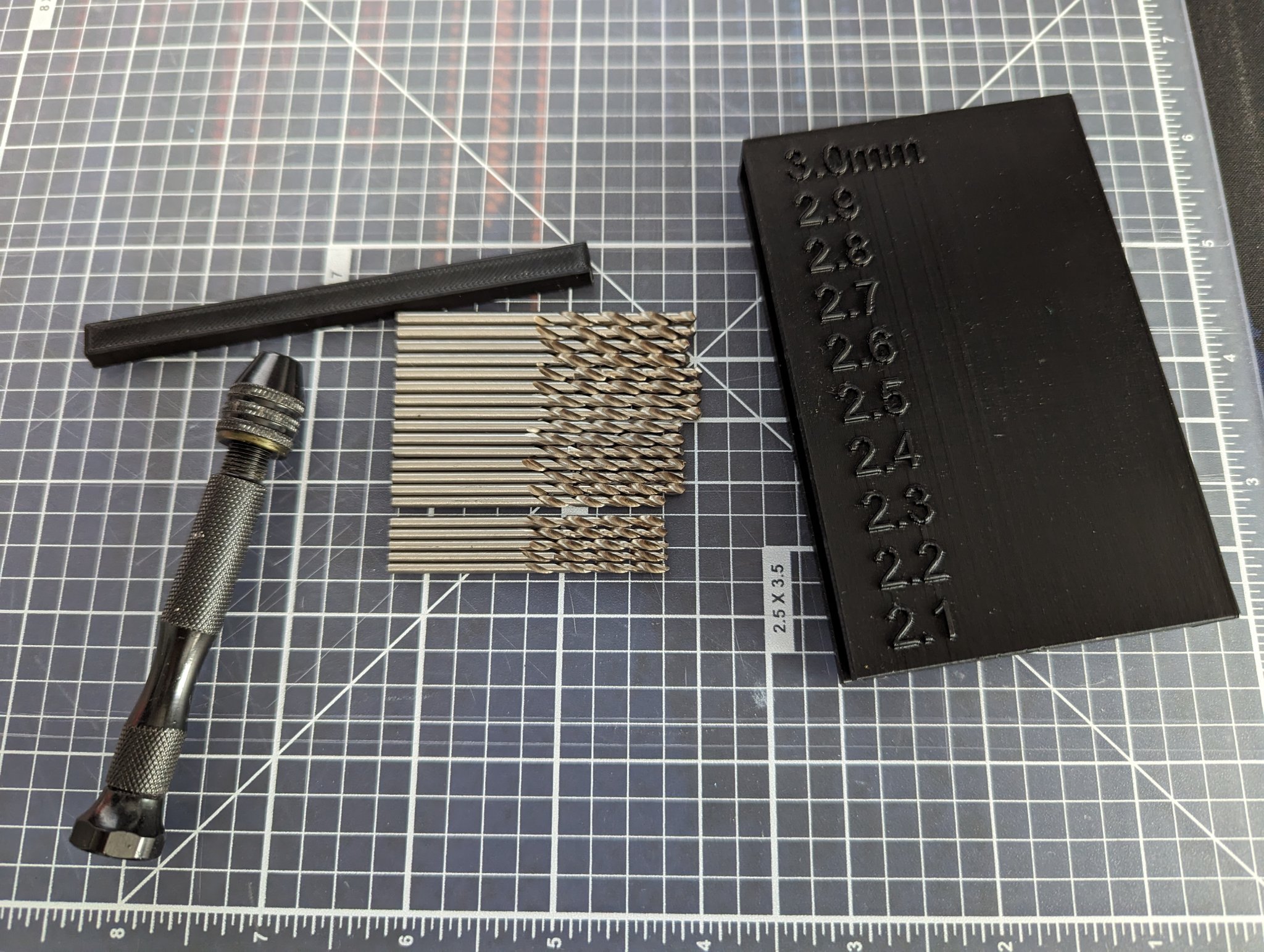 Bộ tổ chức mũi khoan tay theo bước 0.1mm