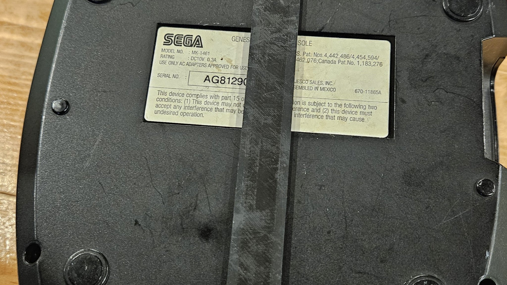 Giá đỡ treo tường cho Sega Genesis 3