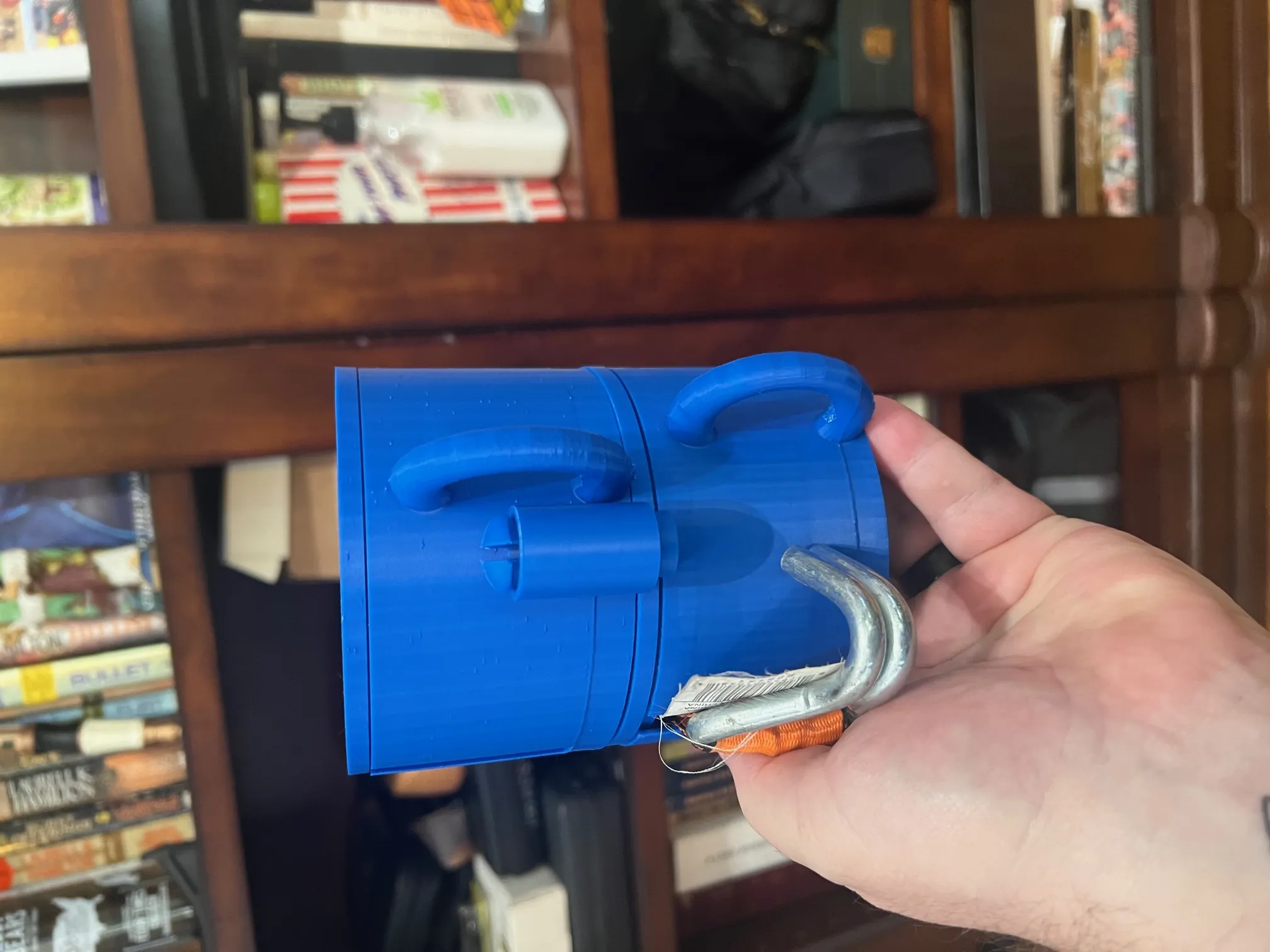 Giá đỡ dây đai tối đa 45mm cho tổ chức và lưu trữ