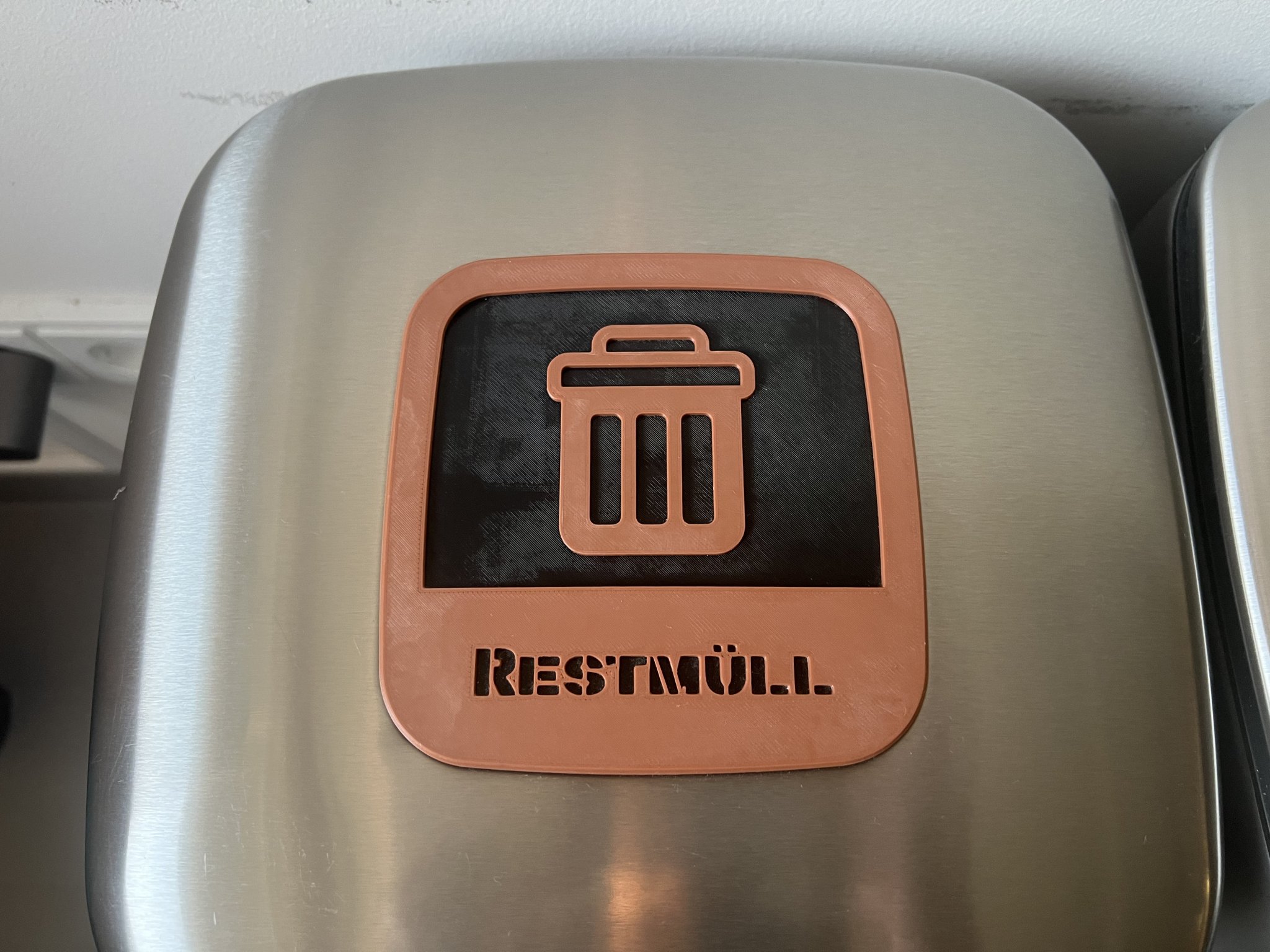 Nắp thùng rác EKO Regent Treteimer (20L) tùy chỉnh