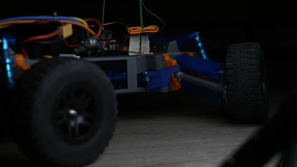 Xe điều khiển từ xa Tarmo5 in 3D