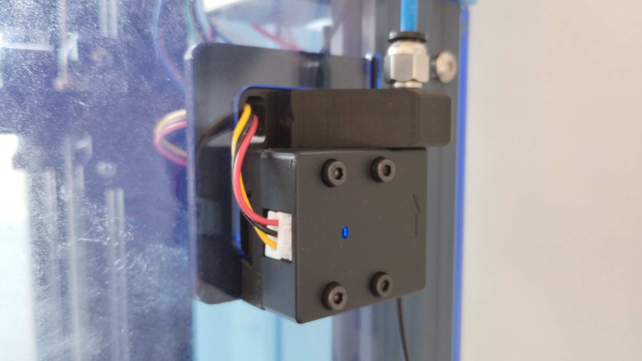 Nắp lỗ extruder Ender 6 cho hệ thống Bowden đảo ngược