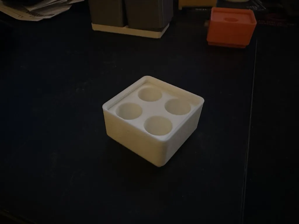 Khay đựng socket 10mm: Nỗi khổ khó hiểu của thợ sửa chữa