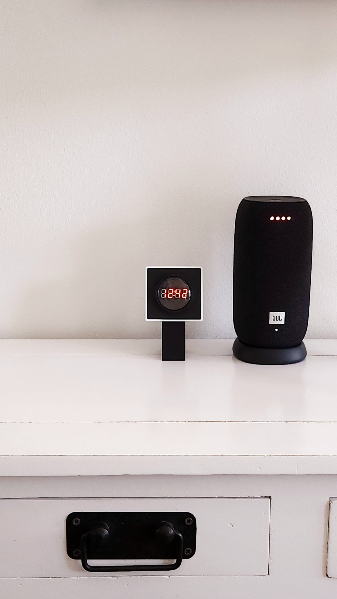 Màn hình thông minh Picoclock cho tường hoặc bàn làm việc