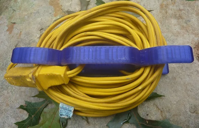 Giá đỡ cuộn dây điện và dây cáp tiện lợi