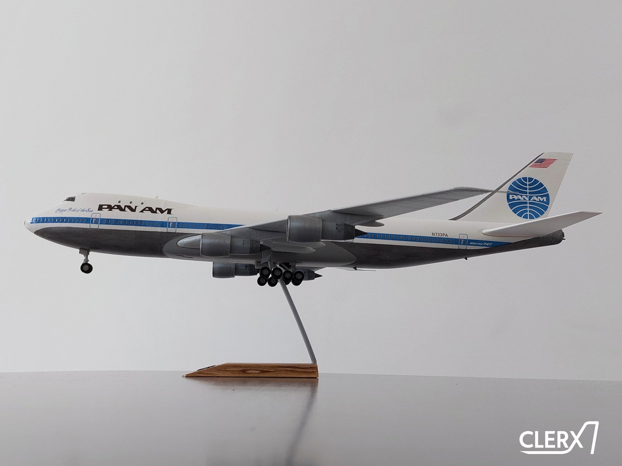 Mô hình máy bay Boeing 747-100 tỷ lệ 1:144