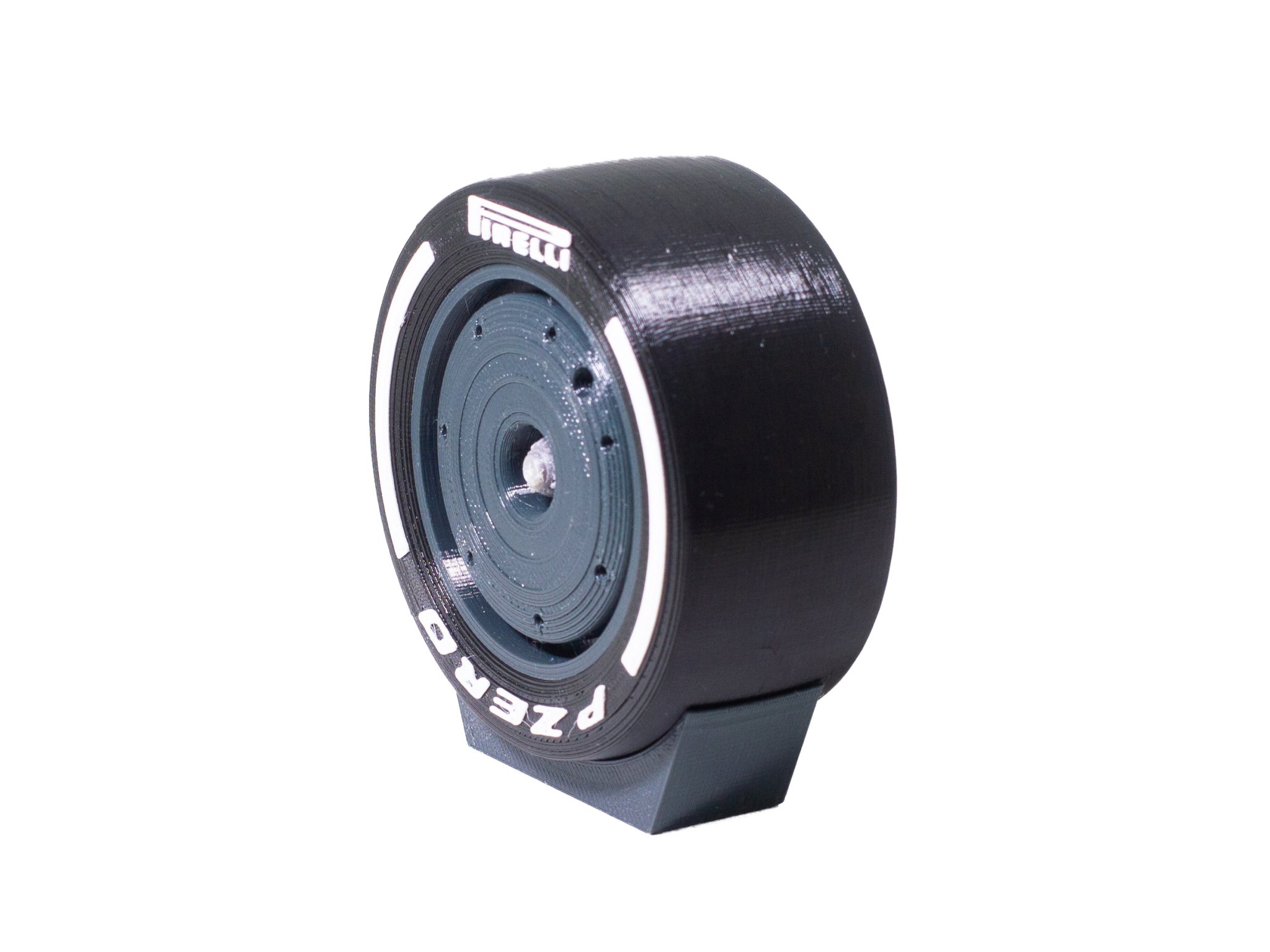 Lốp xe Pirelli 18-inch cho Formula 1 mùa giải 2022