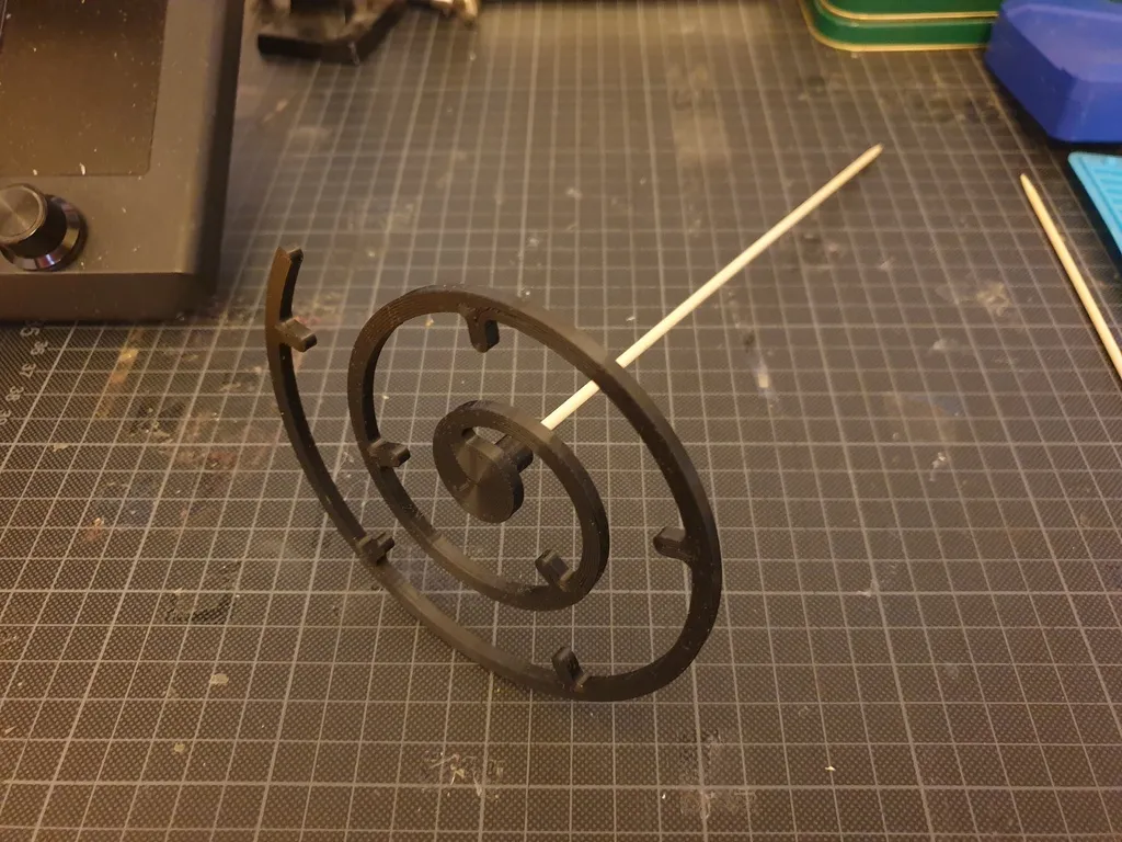 Giá đỡ xoắn cho cây trồng với kích thước 12cm