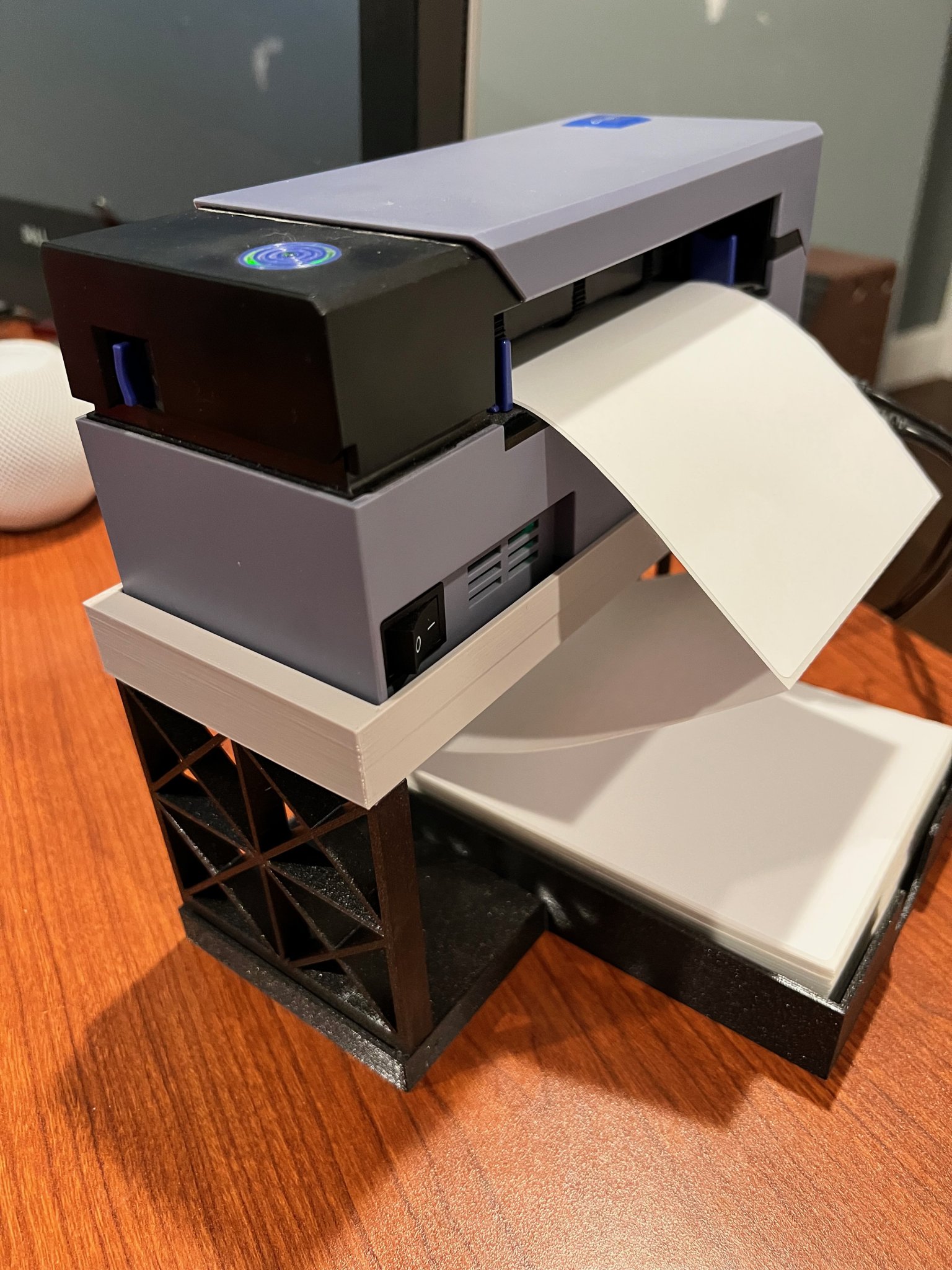 Giá đỡ máy in nhiệt Rollo với giá đỡ nhãn cuộn