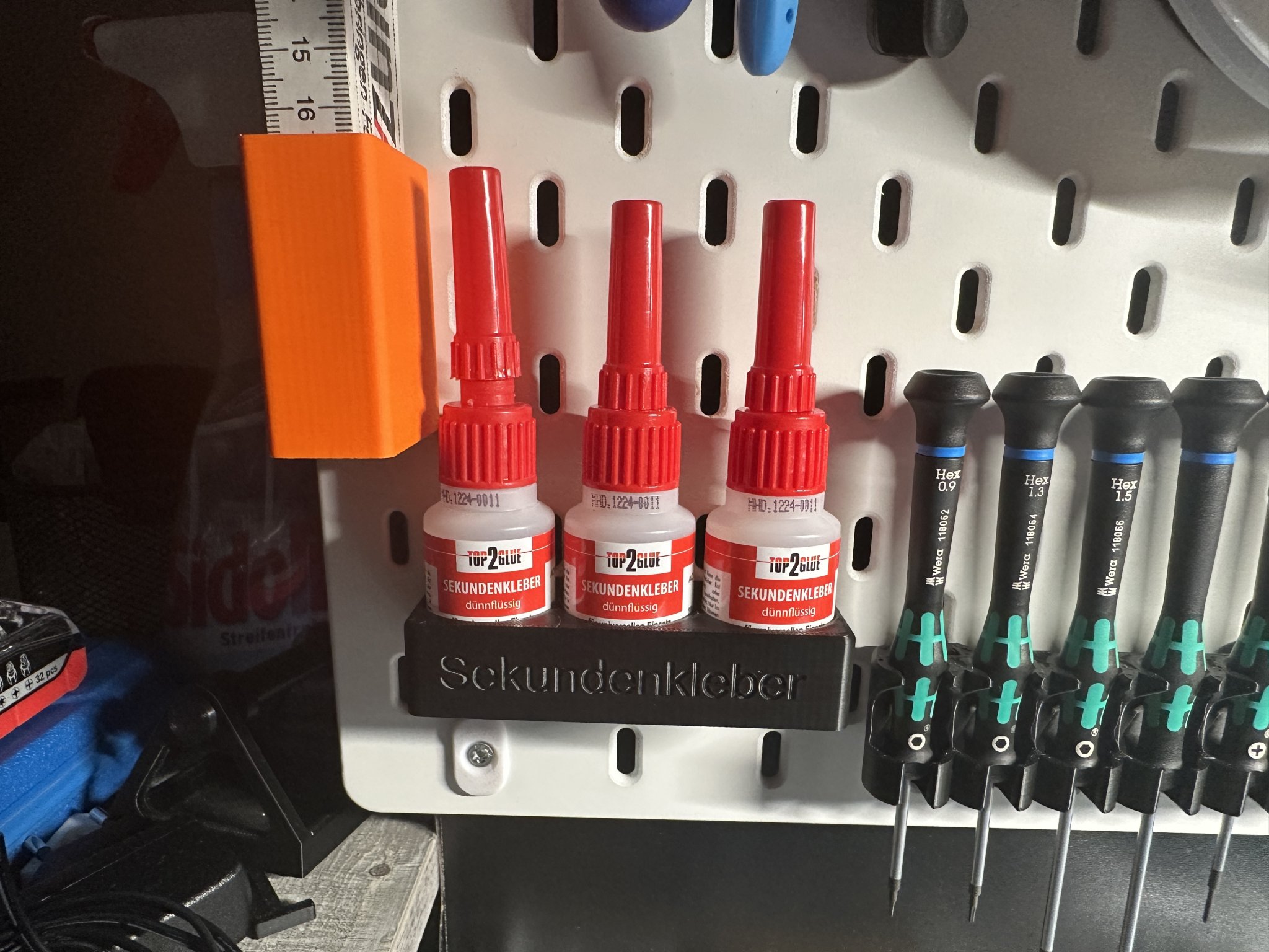 Giá đỡ keo nhanh Skadis cho TOP2GLUE với hệ thống T-Nuts