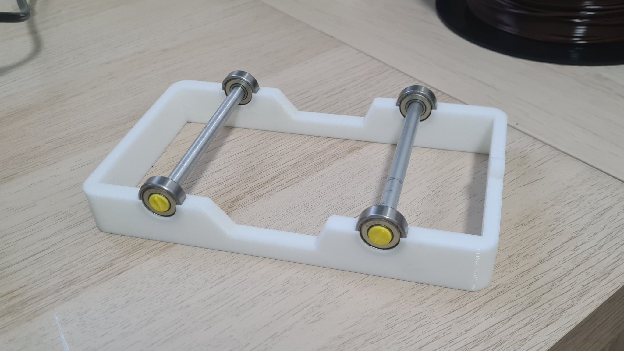 Giá đỡ cuộn dây nhỏ gọn cho máy in 3D