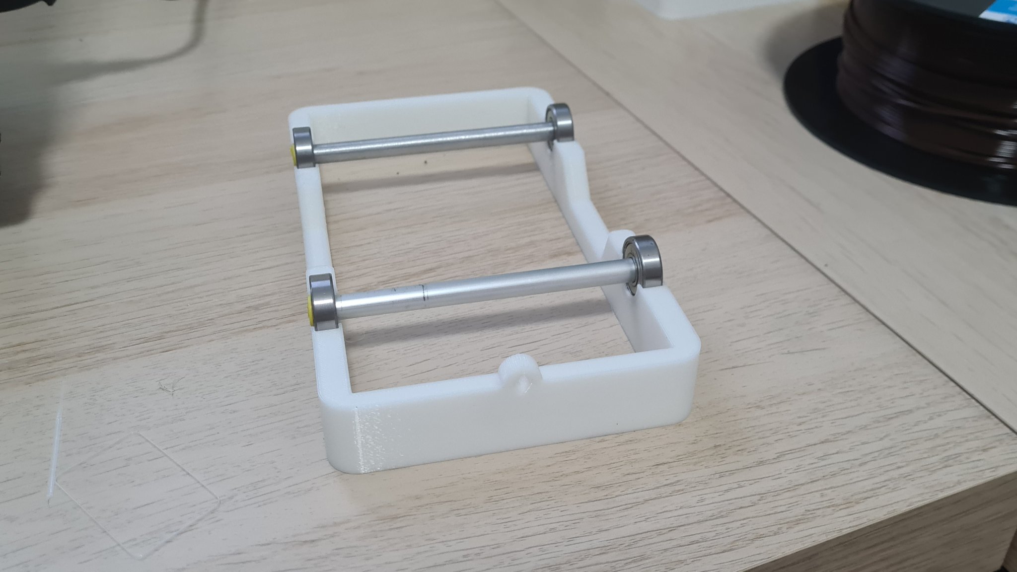 Giá đỡ cuộn dây nhỏ gọn cho máy in 3D