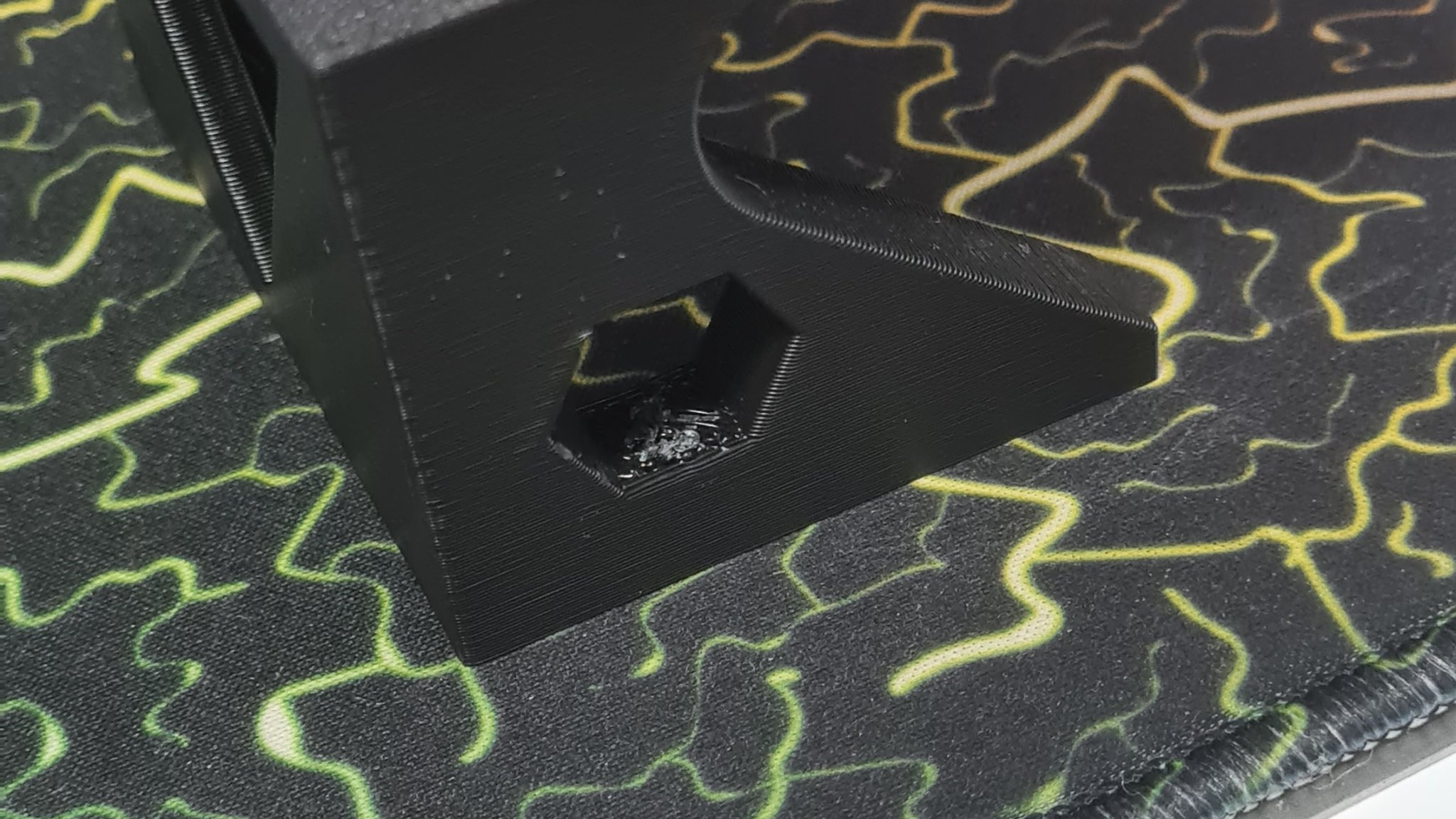 Giá đỡ camera Tapo cho màn hình Philips