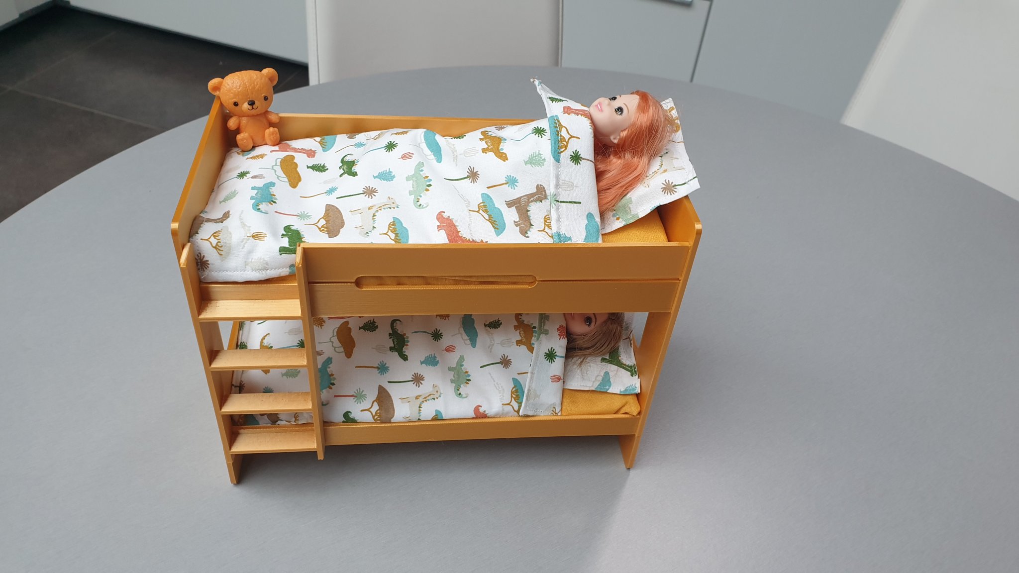 Giường tầng nhỏ cho búp bê ngủ