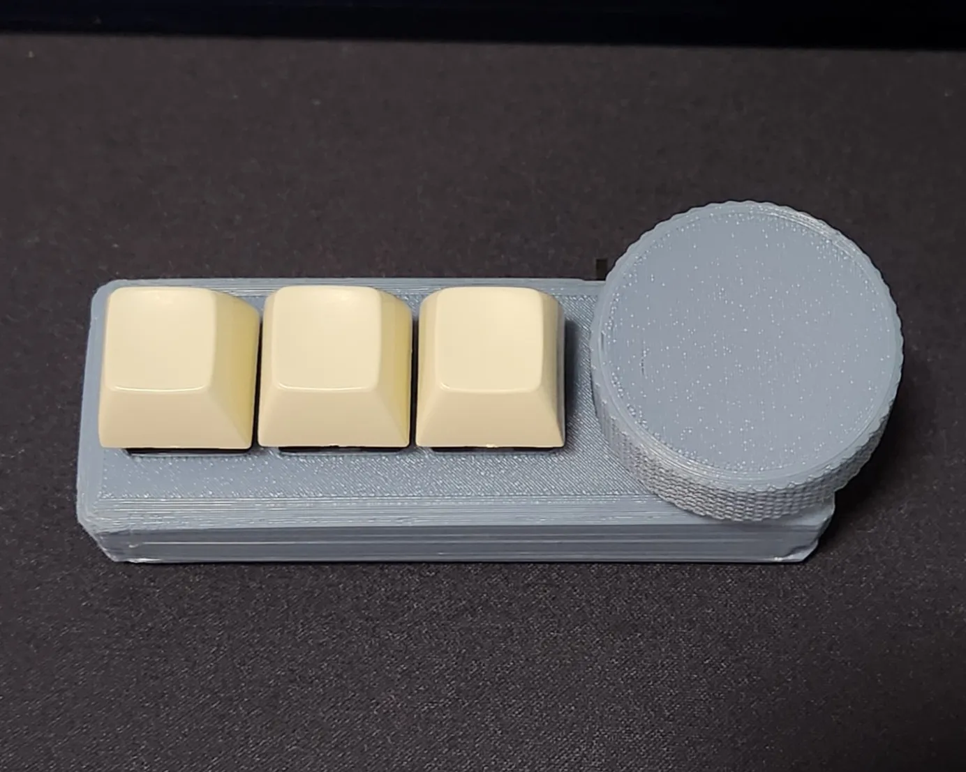 Bàn phím cơ không dây 3 phím với núm điều chỉnh âm lượng