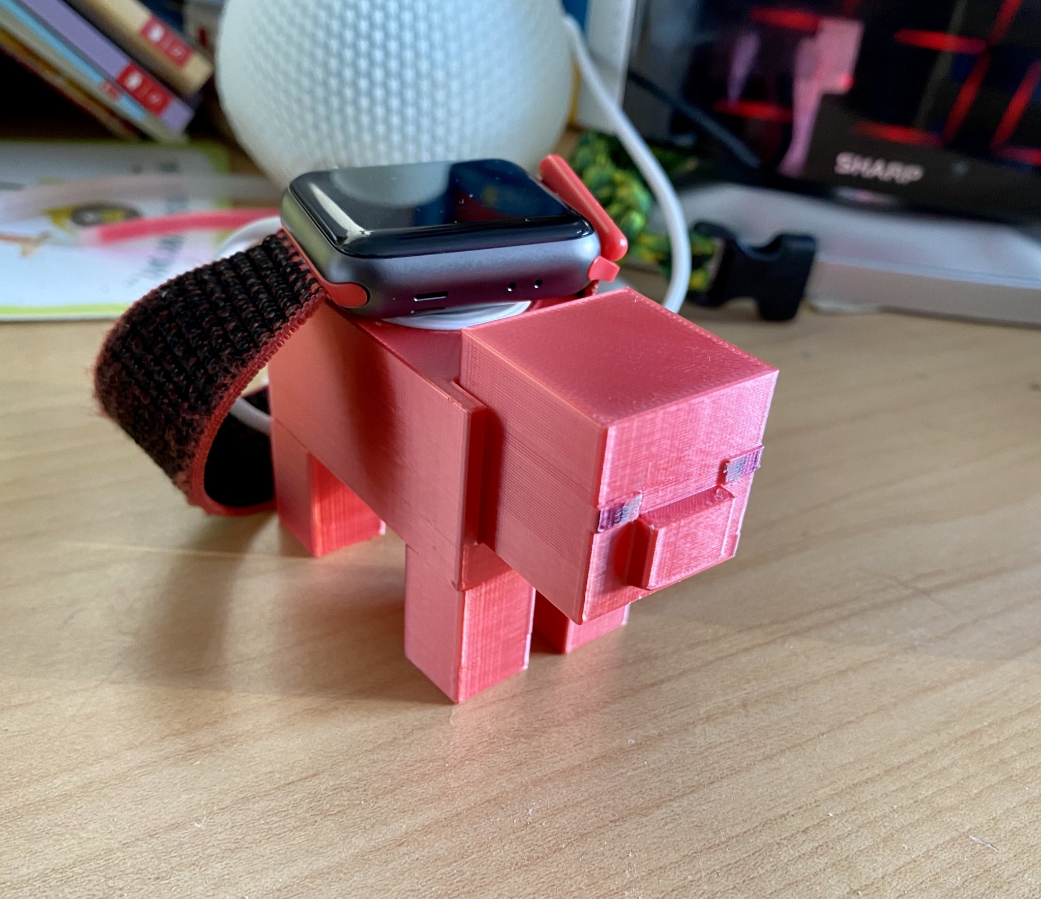 Giá đỡ đồng hồ Apple Watch phong cách Minecraft