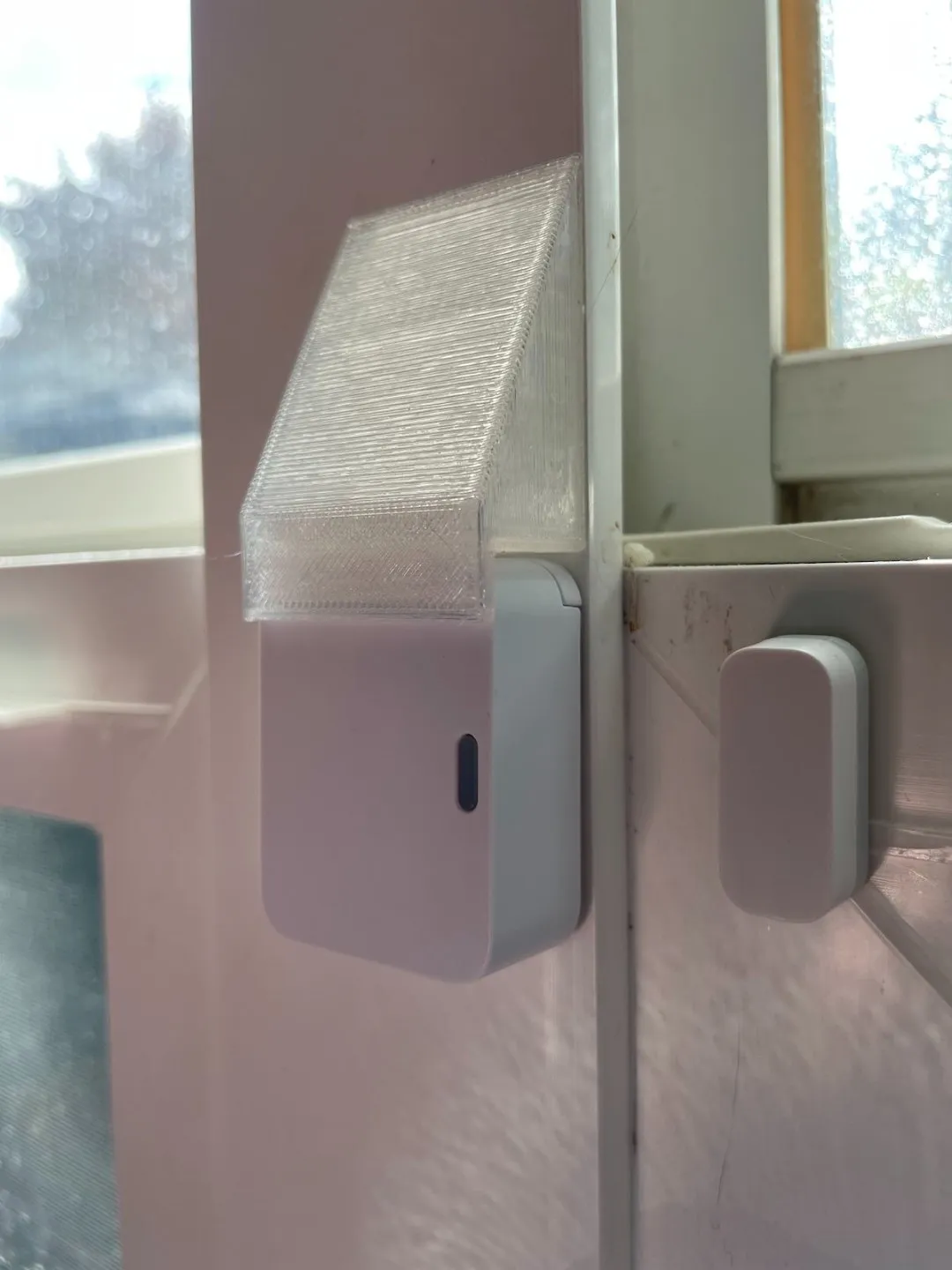 Bộ chắn cảm biến cửa sổ cho SimpliSafe và Aqara