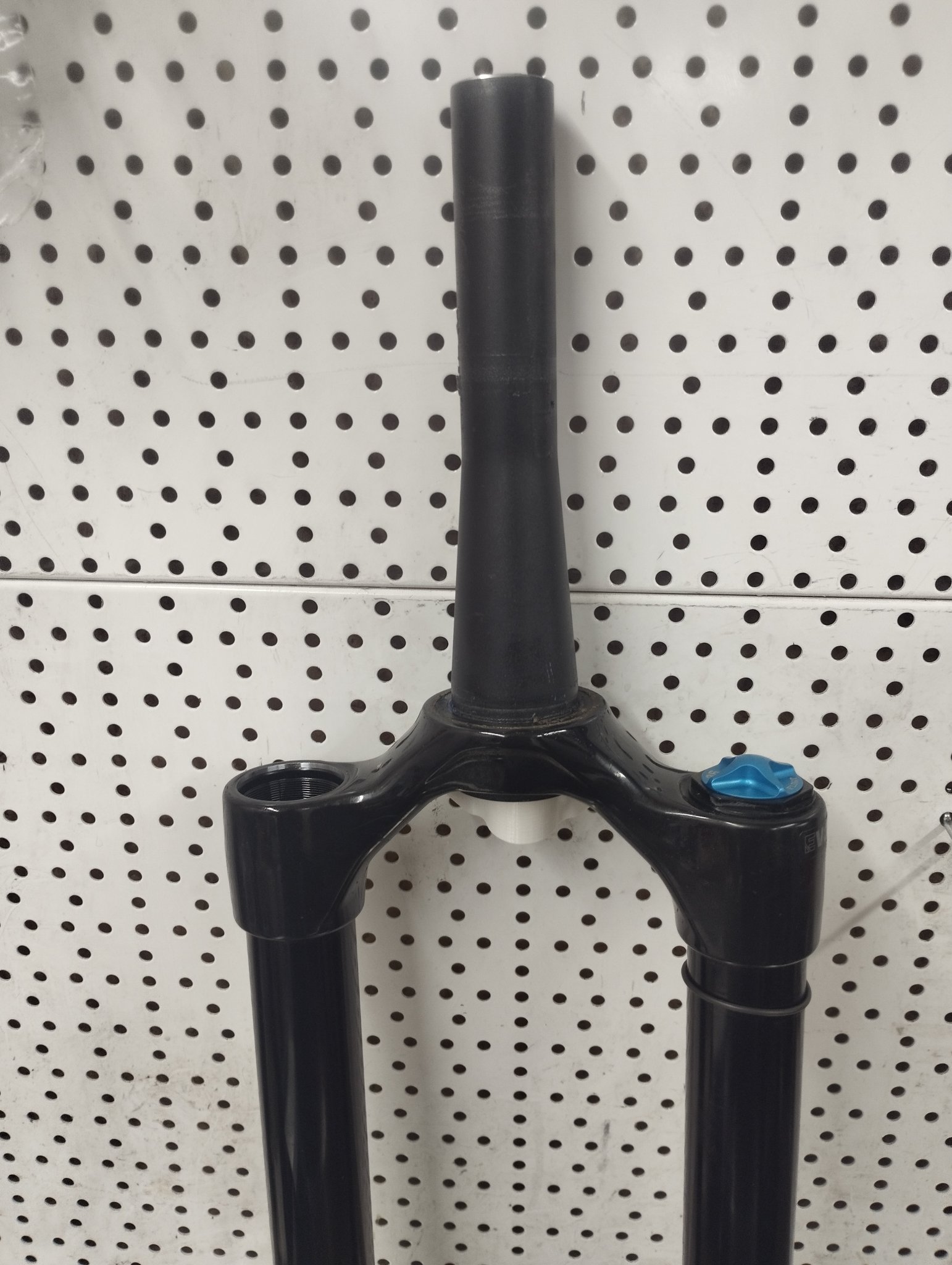 Giá đỡ CSU cho dịch vụ sửa chữa phuộc FOX / ROCKSHOX / SRSUNTOUR