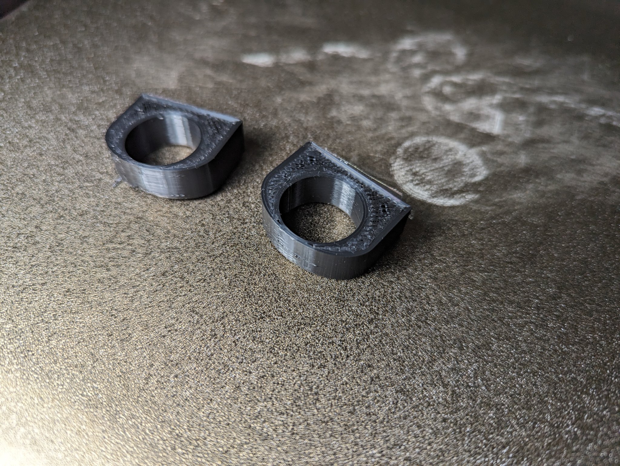 Giá treo đèn LED cho cây trồng với lỗ 18.5mm